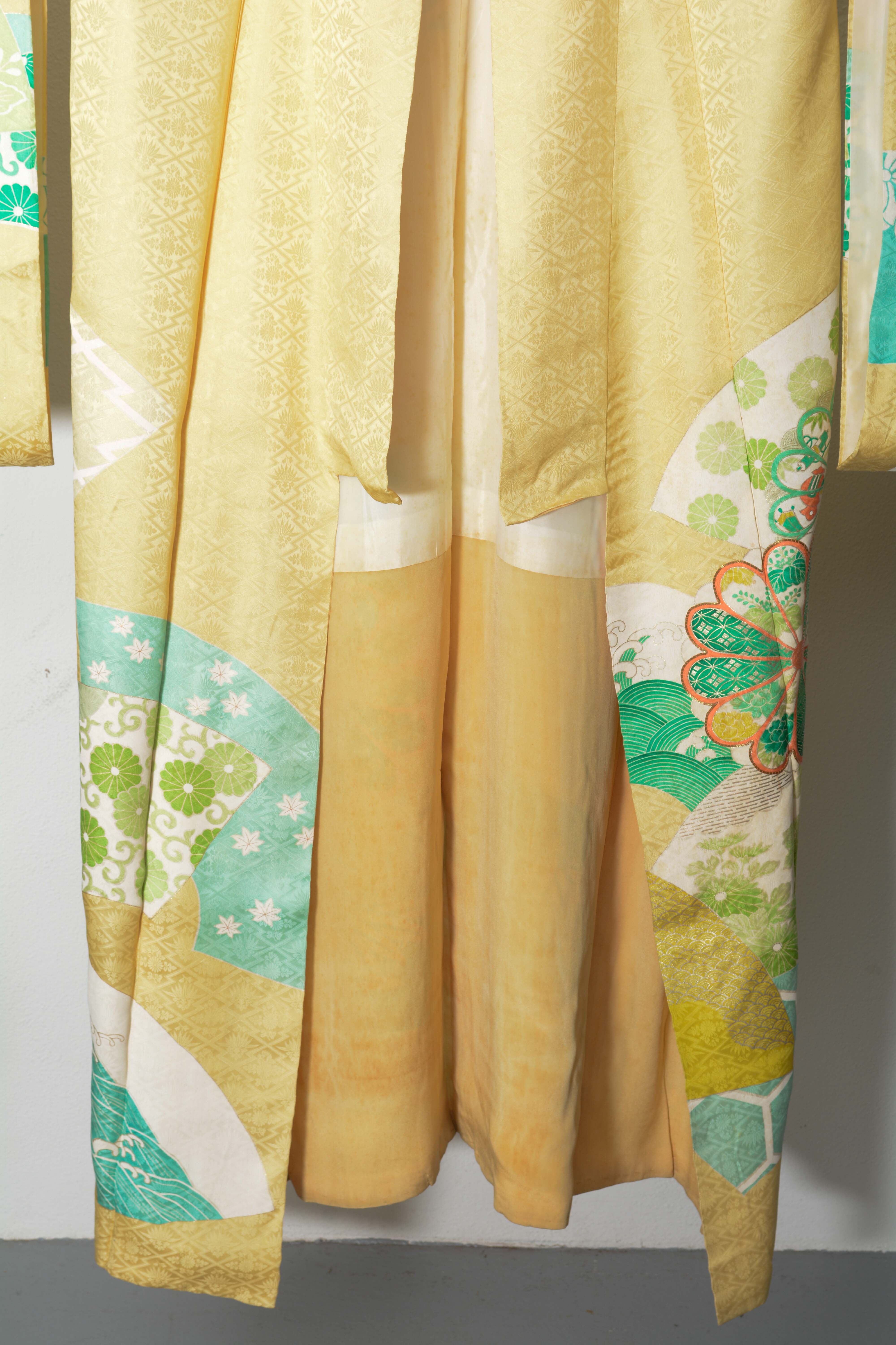 Circa 1940s Vintage Japanese Handwoven Silk Damask Furisode Kimono