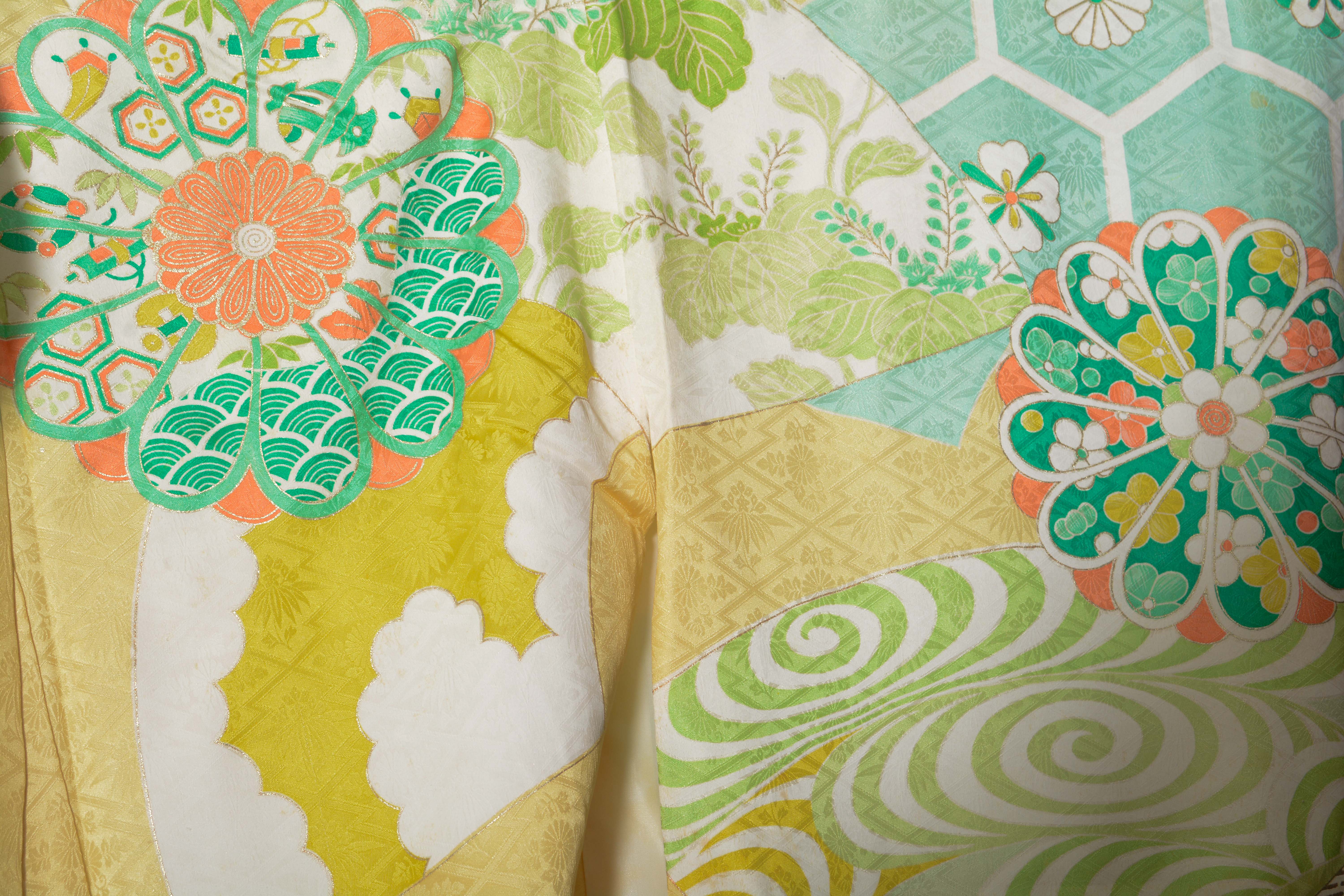 Circa 1940s Vintage Japanese Handwoven Silk Damask Furisode Kimono