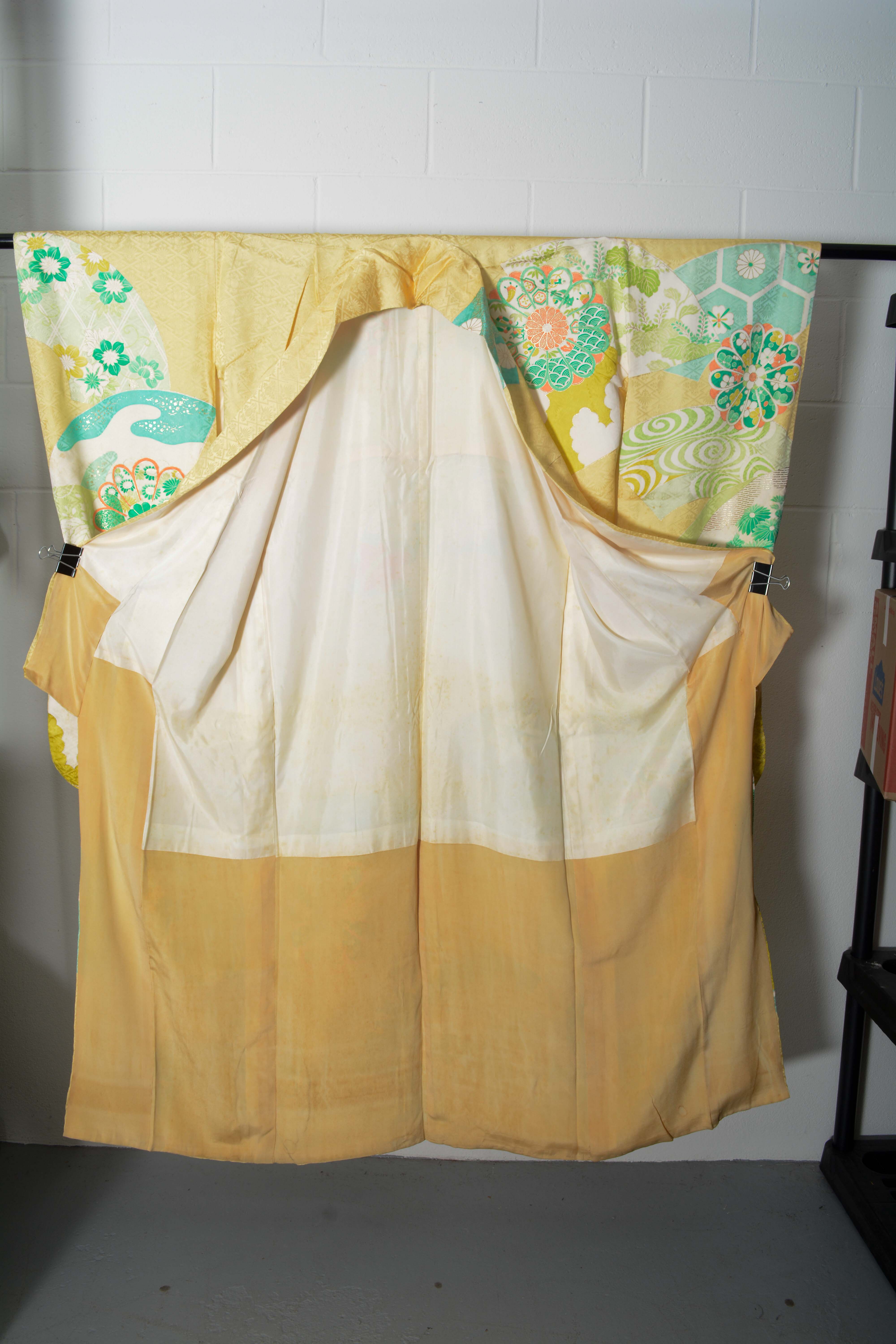 Circa 1940s Vintage Japanese Handwoven Silk Damask Furisode Kimono