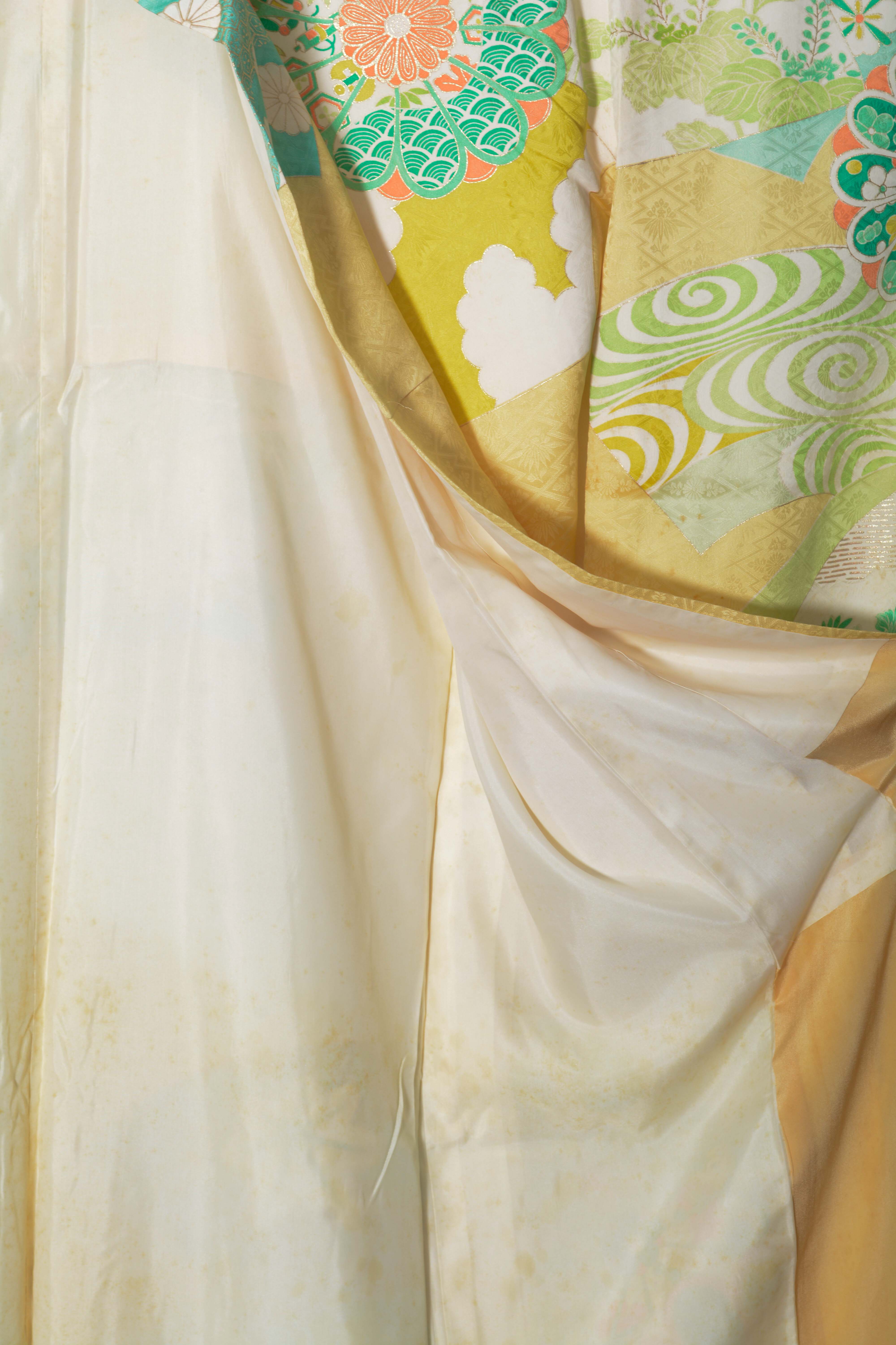 Circa 1940s Vintage Japanese Handwoven Silk Damask Furisode Kimono