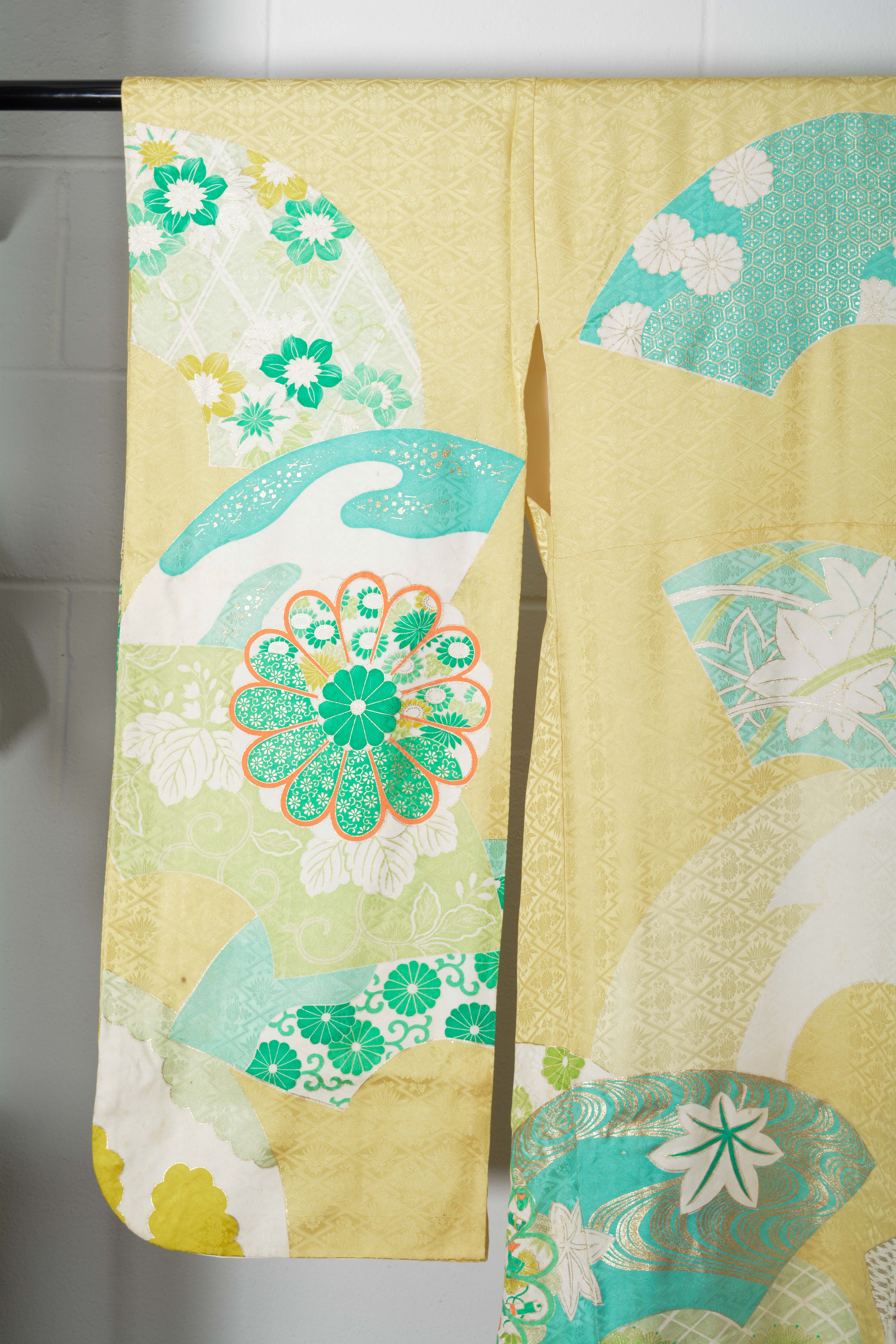 Circa 1940s Vintage Japanese Handwoven Silk Damask Furisode Kimono