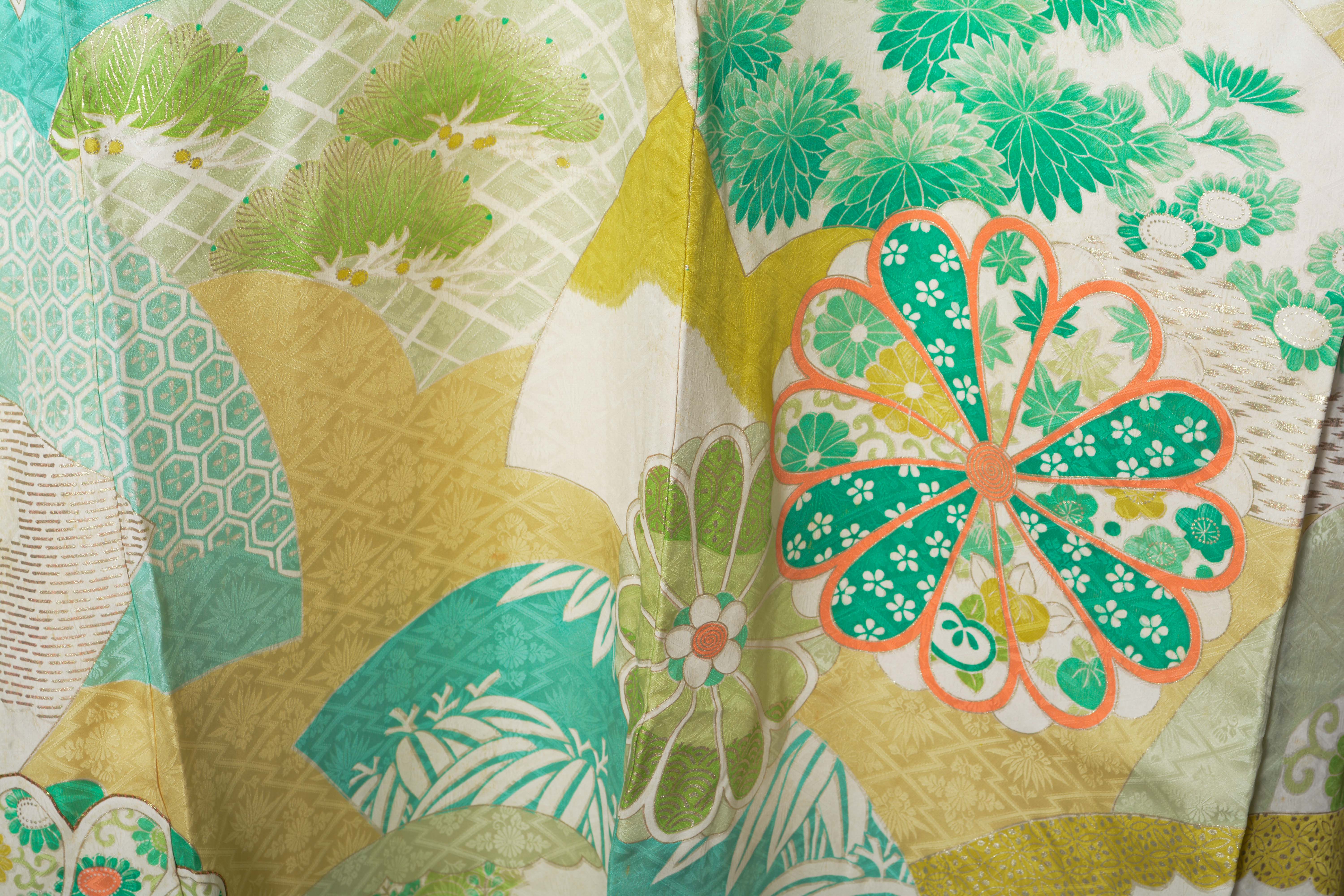 Circa 1940s Vintage Japanese Handwoven Silk Damask Furisode Kimono