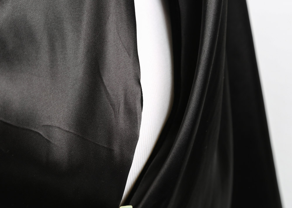 Women's Vintage Victorian Inspired Queen of the Capes Velvet Floor-Length Cape