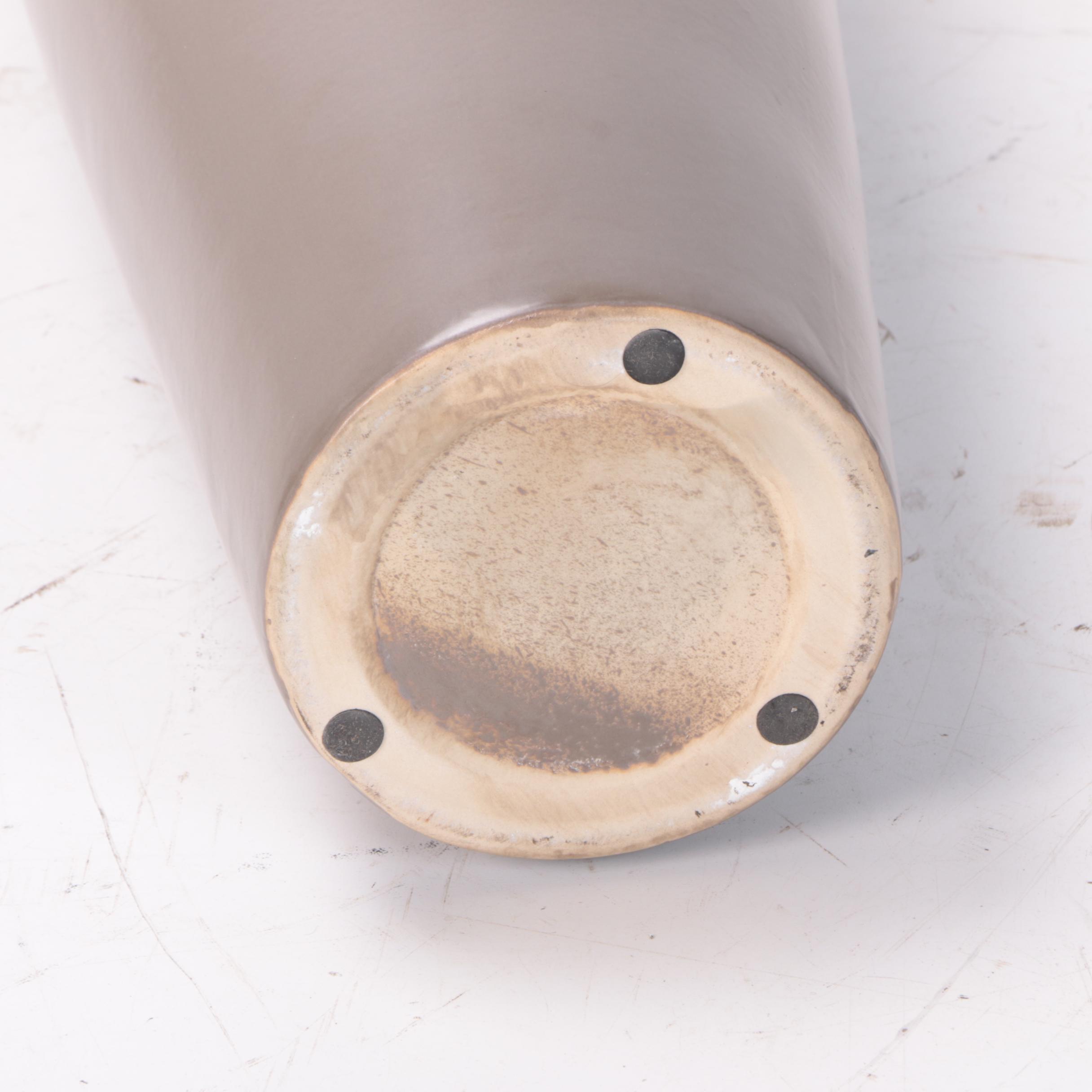 Contemporary Metal Umbrella Stand