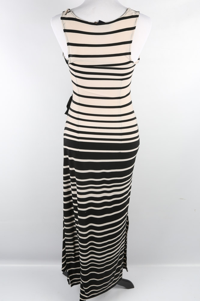 Women's Sleeveless Dresses including Under.Ligne by Doo.Ri and Mary. L Couture