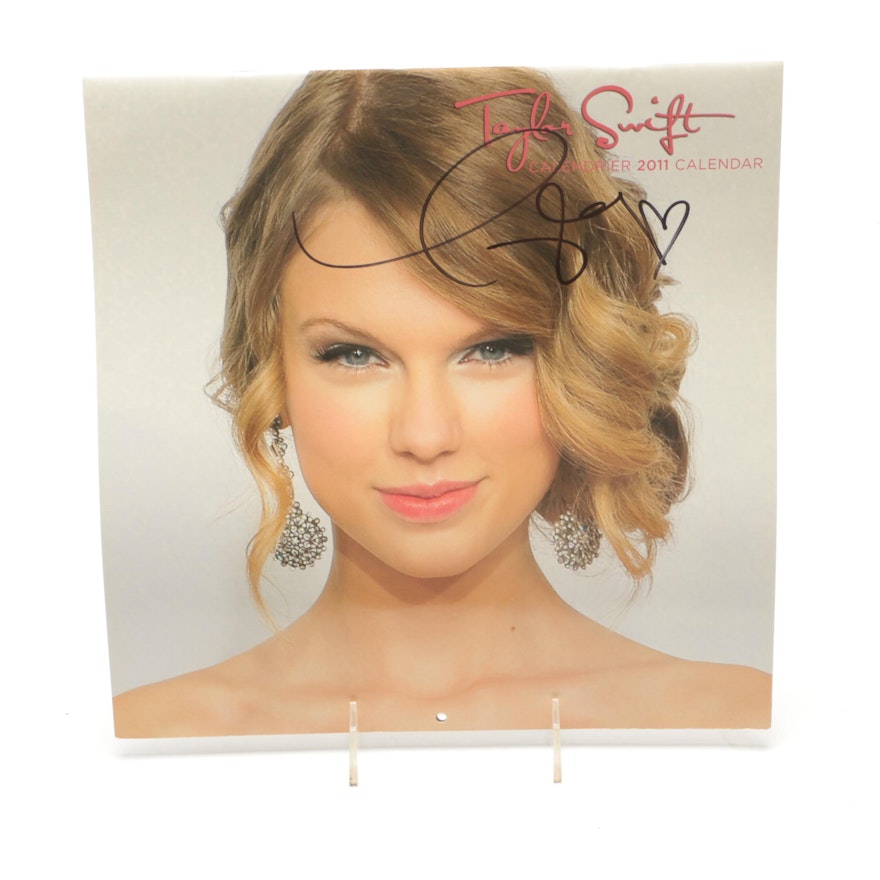 2011 Grammy Winner Taylor Swift Signed Calendar