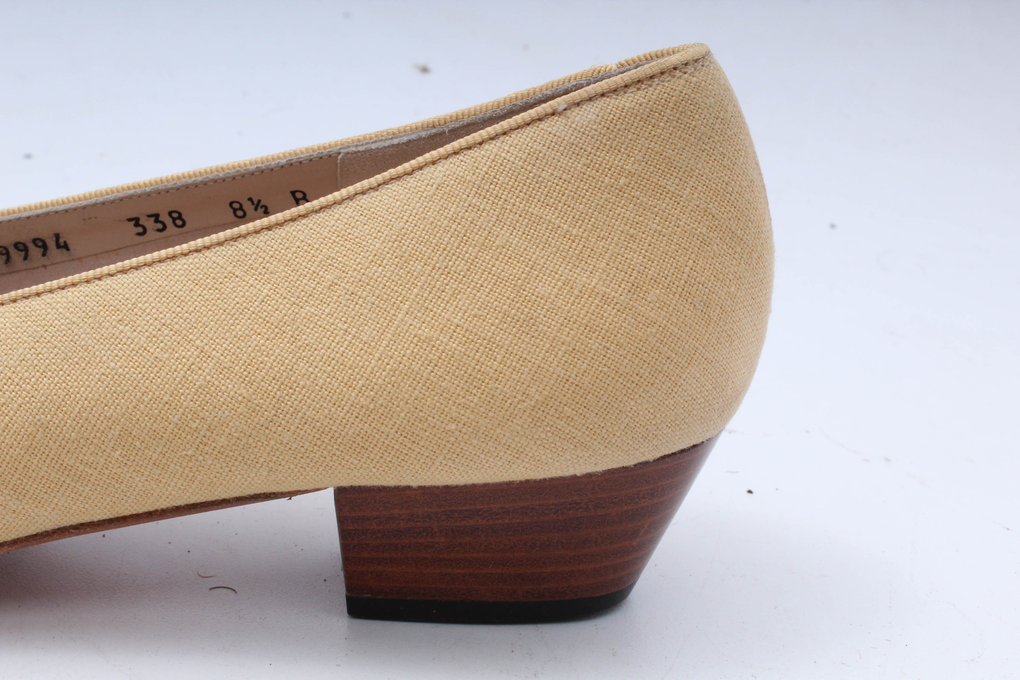 Salvatore Ferragamo Boutique Flax Linen and Grosgrain Low Heeled Pumps