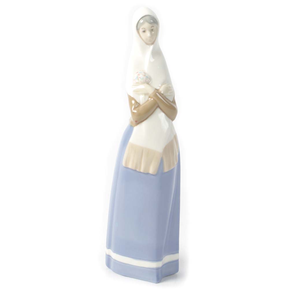 Rex Spanish Female Porcelain Figurine