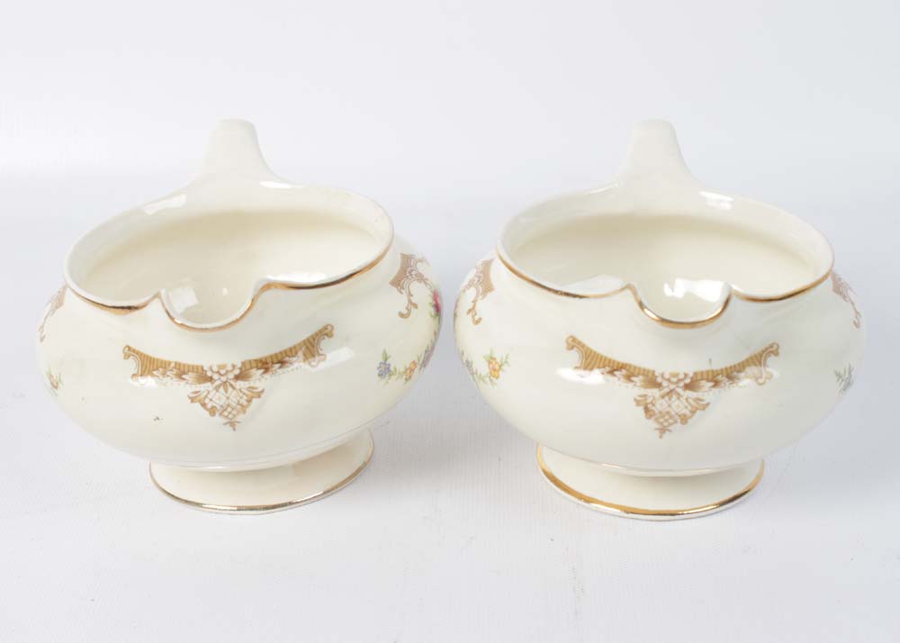 Homer Laughlin "Aristocrat" Earthenware Dinner Service