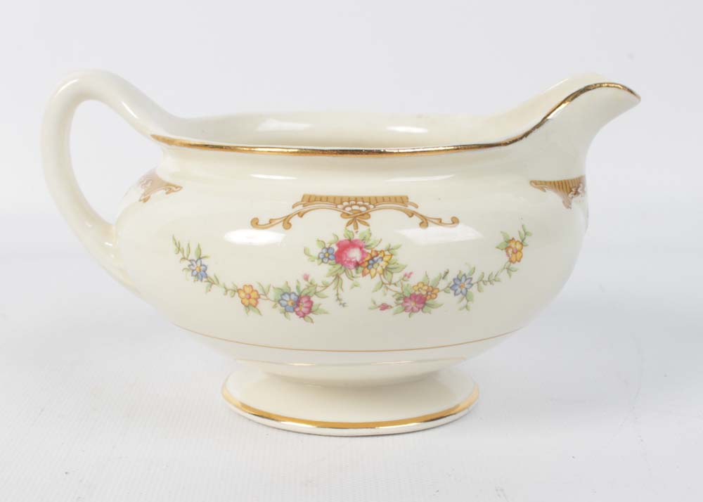 Homer Laughlin "Aristocrat" Earthenware Dinner Service