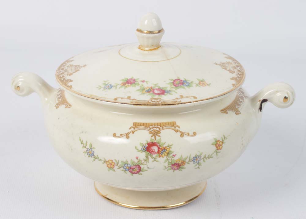 Homer Laughlin "Aristocrat" Earthenware Dinner Service