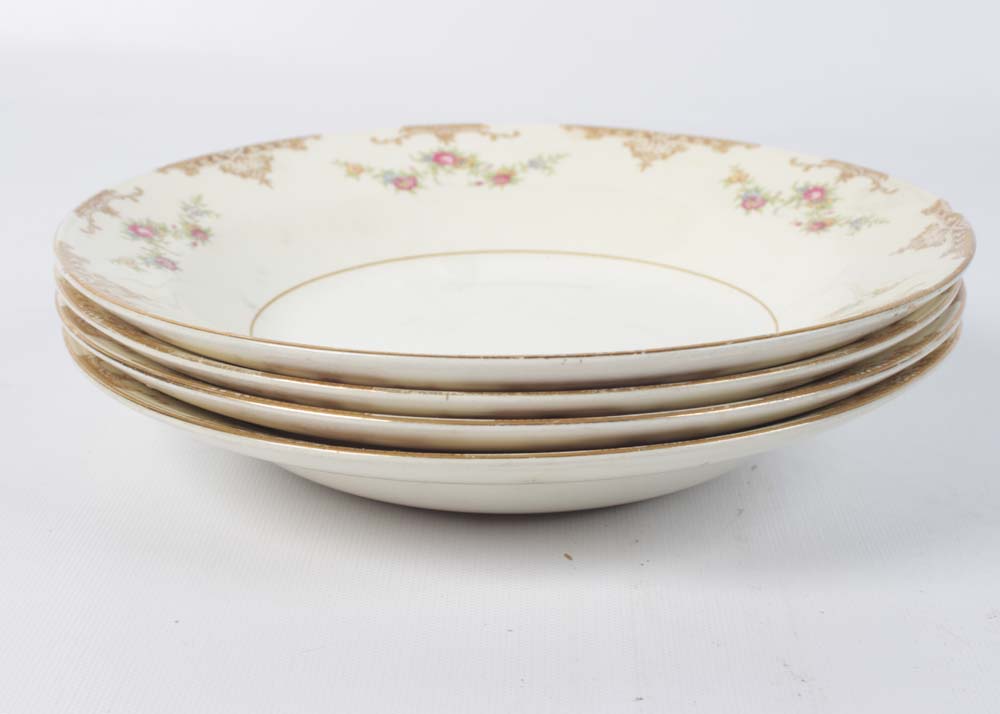 Homer Laughlin "Aristocrat" Earthenware Dinner Service