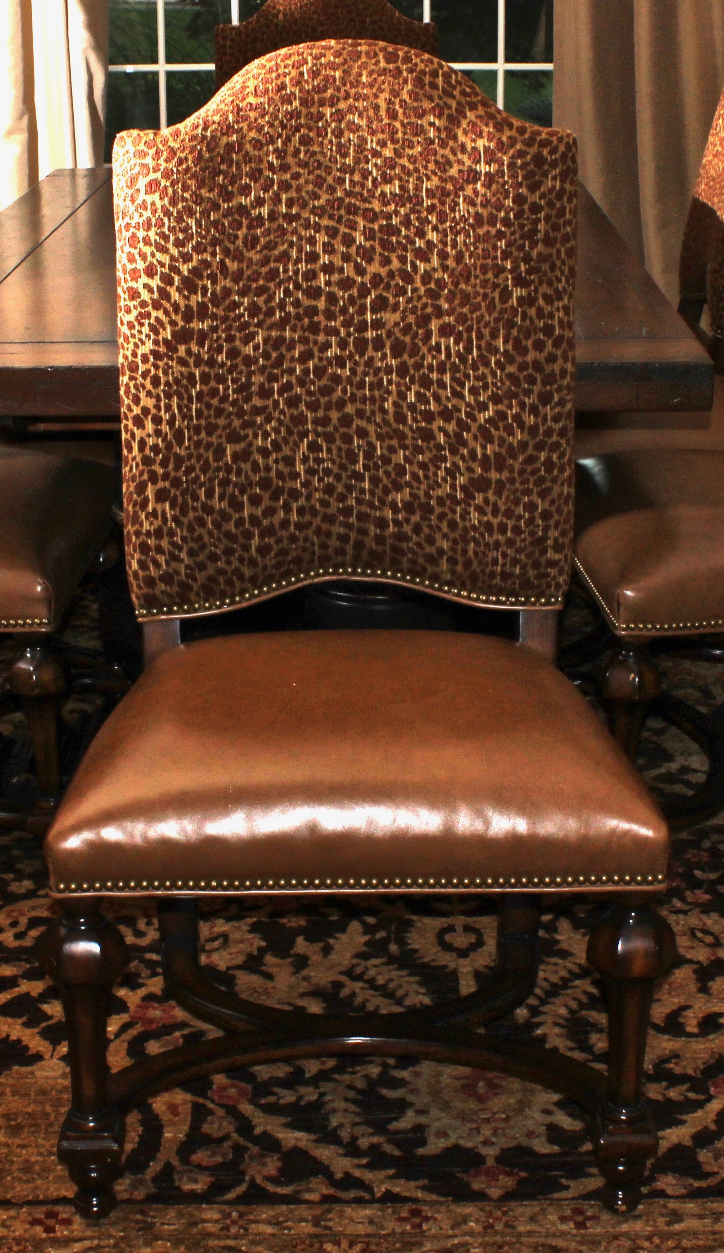 Habersham "Knightsbridge" Dining Table and Chairs