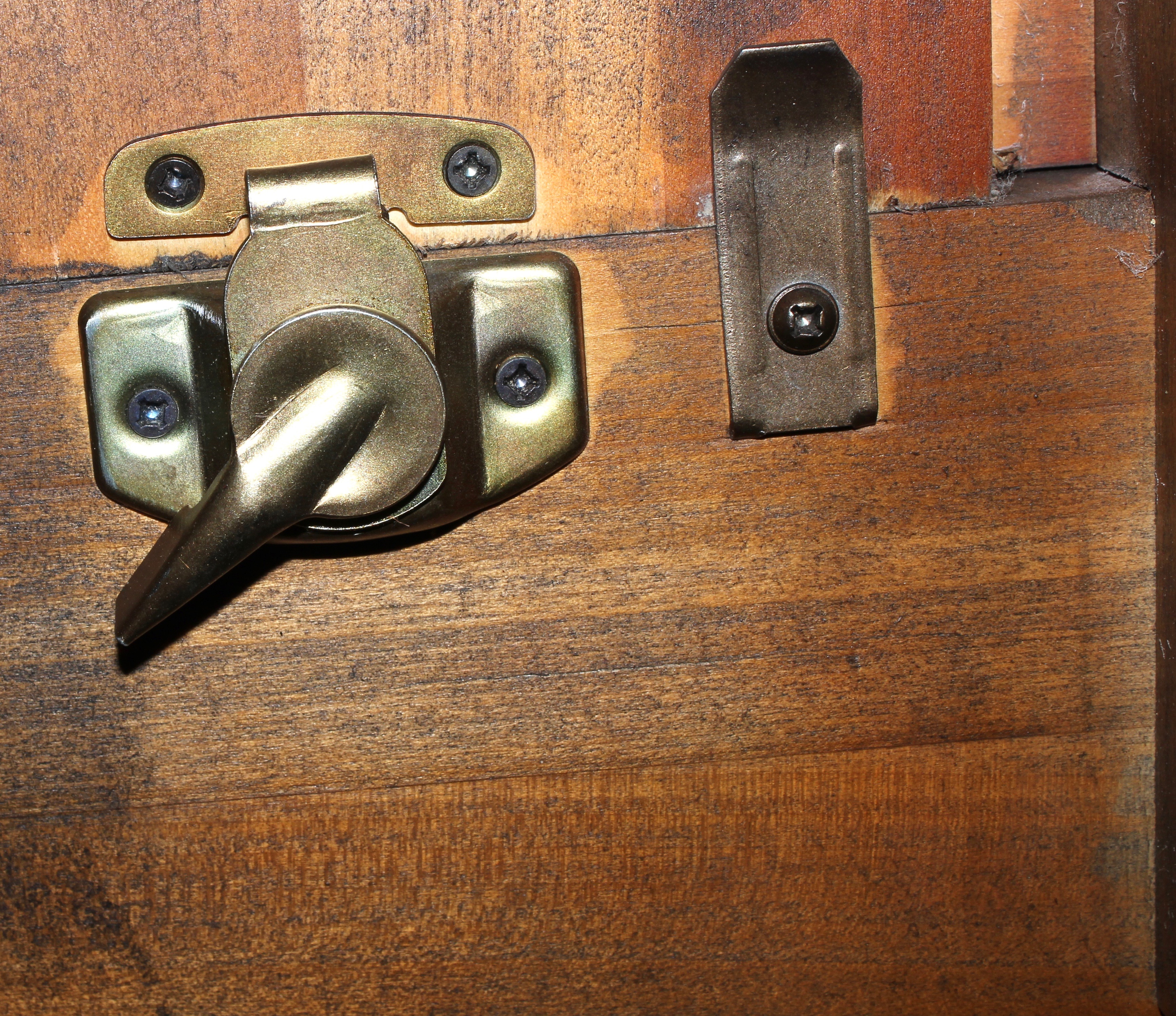 Habersham "Knightsbridge" Dining Table and Chairs