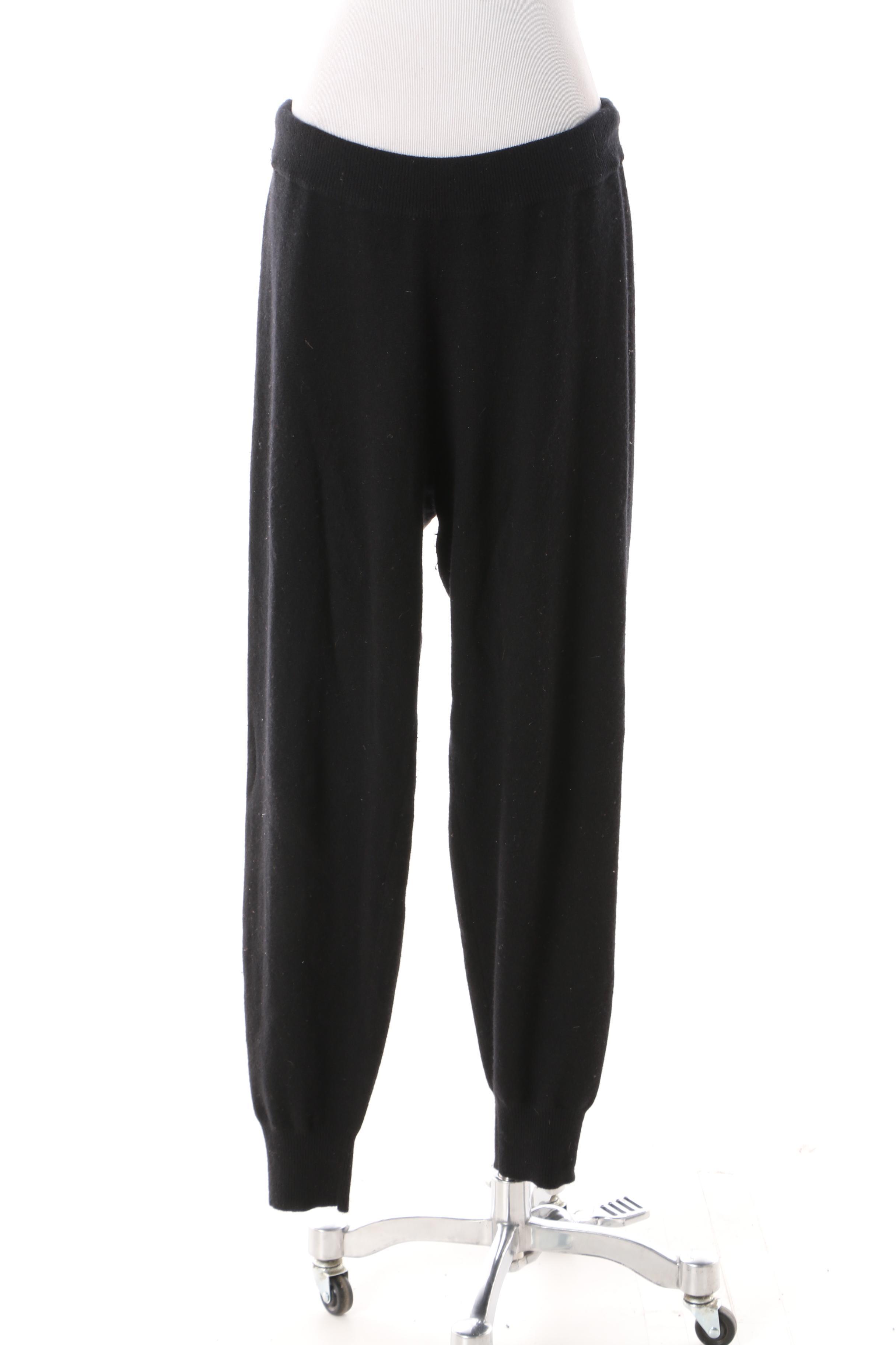 Women's Theory Black Cashmere Turtleneck Sweater and Lounge Pants