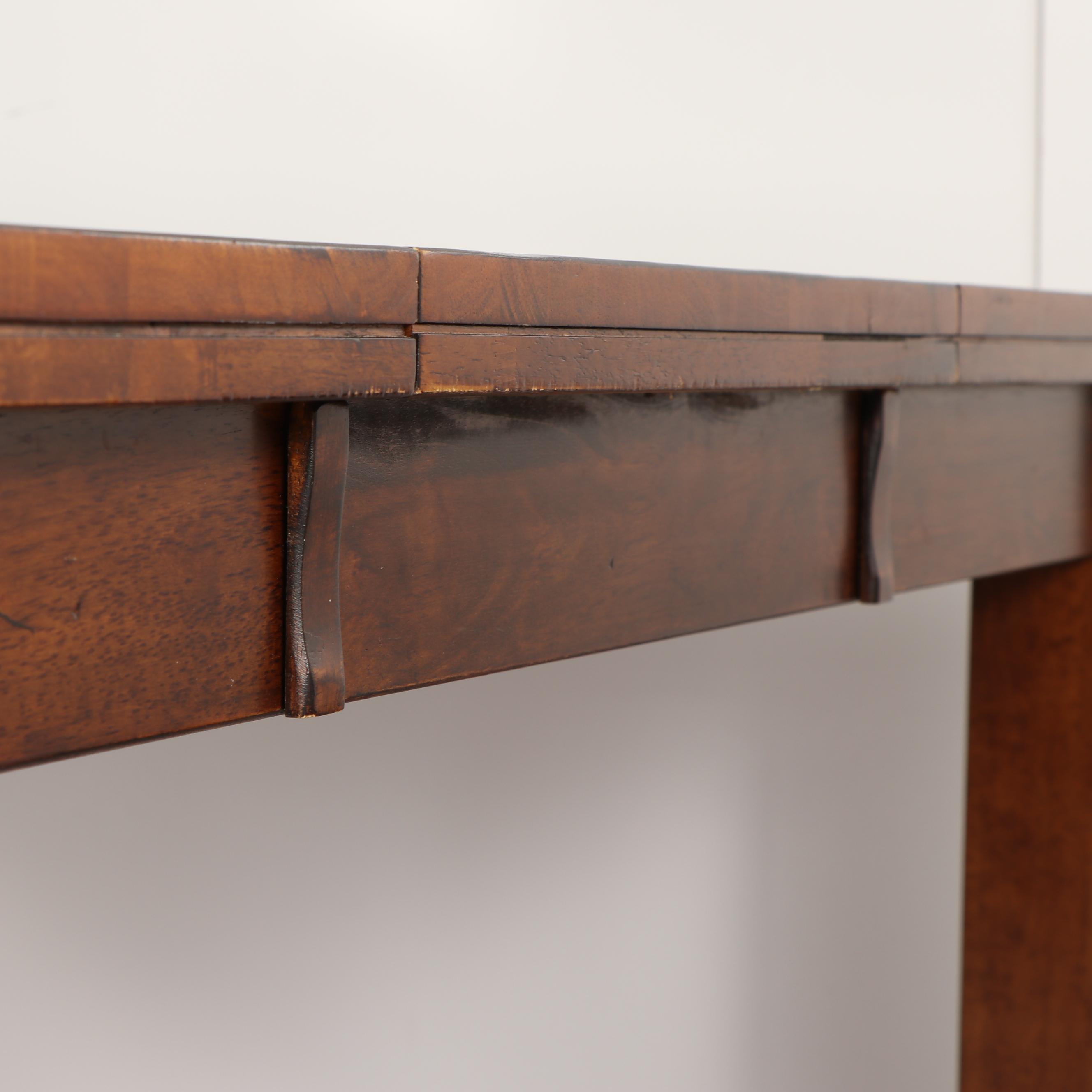 Contemporary Shaker Style Table and Six Chairs Set