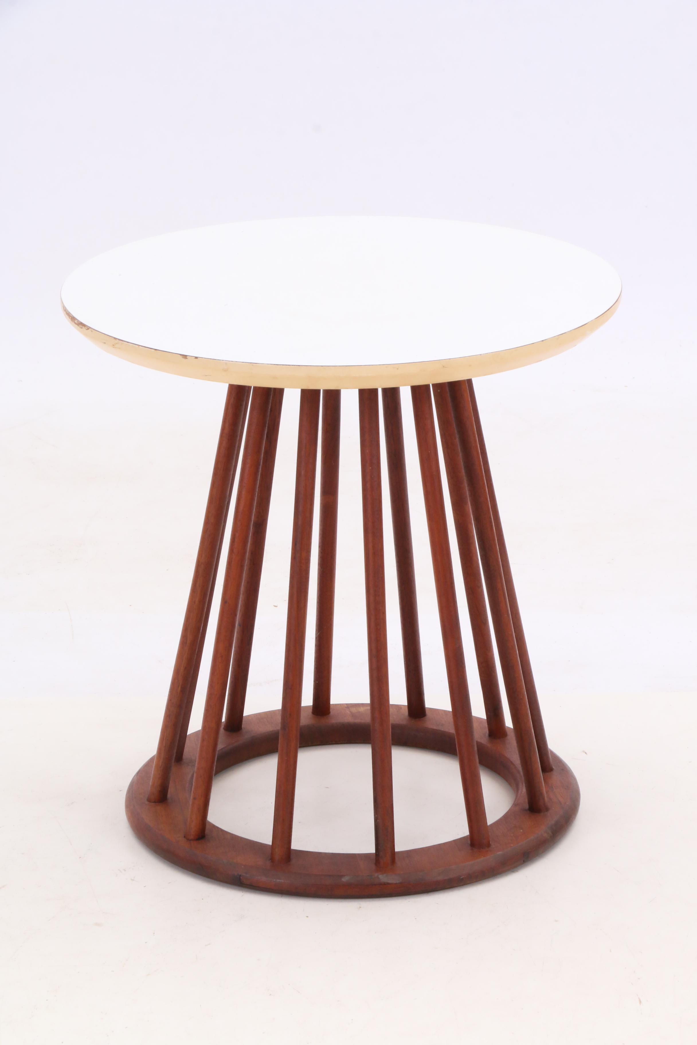 Modern Accent Table and Magazine Rack