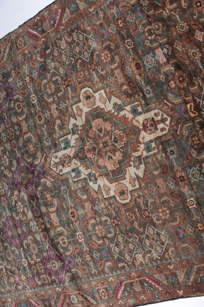 Vintage Hand-Knotted Persian Sarouk Area Rug