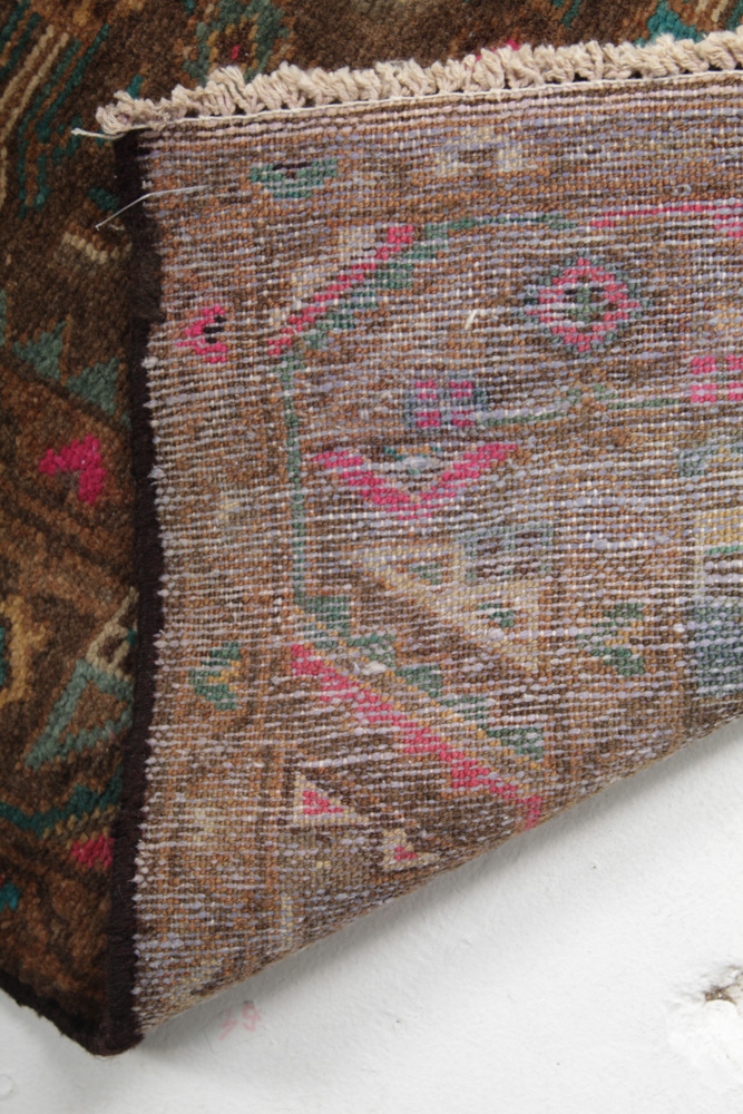 Vintage Hand-Knotted Persian Sarouk Area Rug