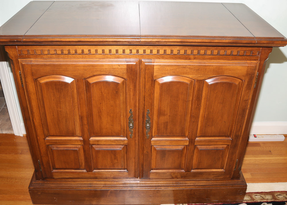 Vintage Ethan Allen Cherry Flip Top Buffet