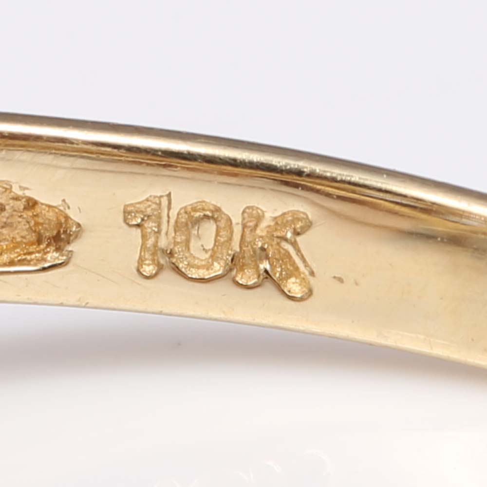 10K Yellow Gold Tanzanite and Diamond Ring