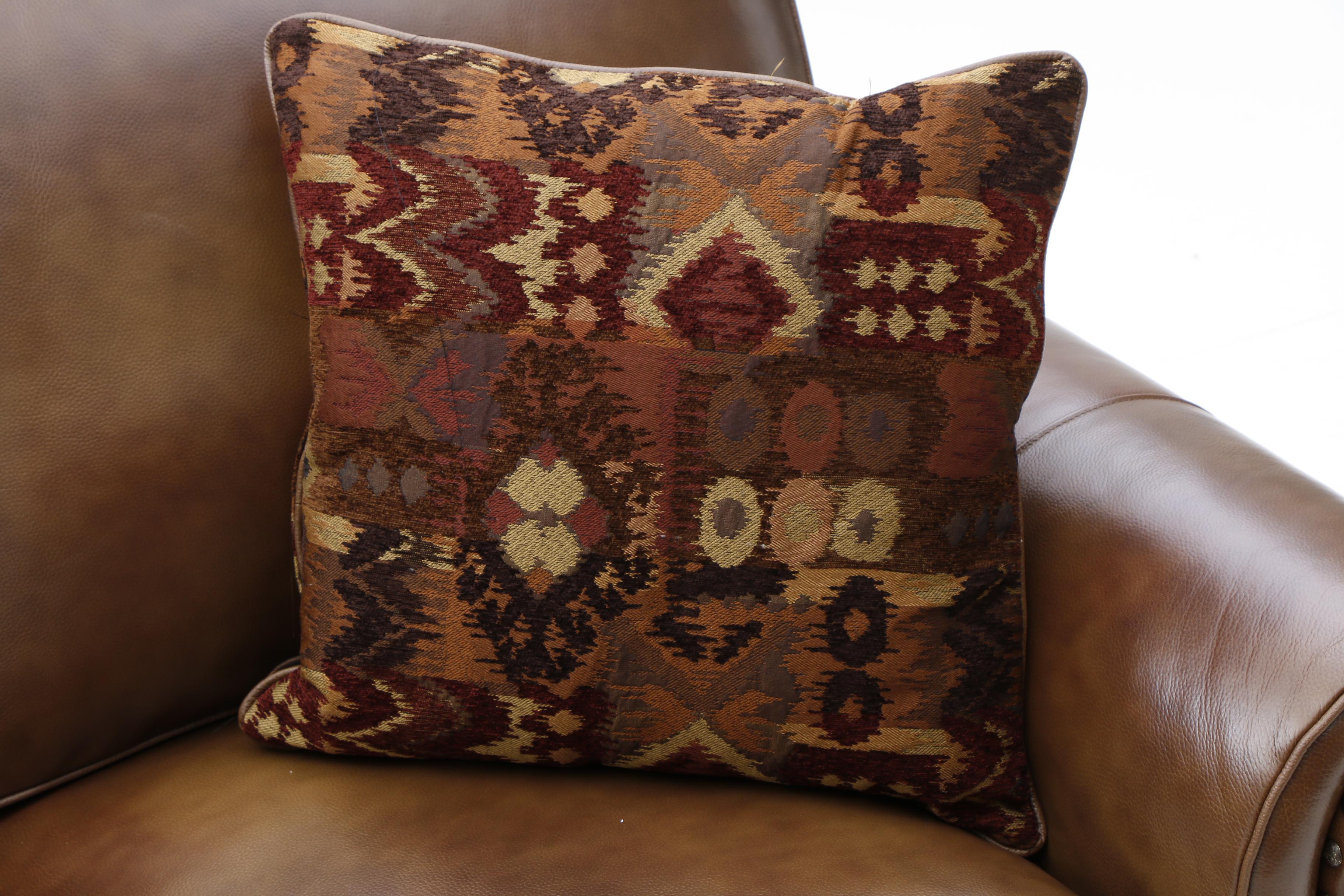 Contemporary Leather Sofa by Haining Nicelink Furnishings Co.