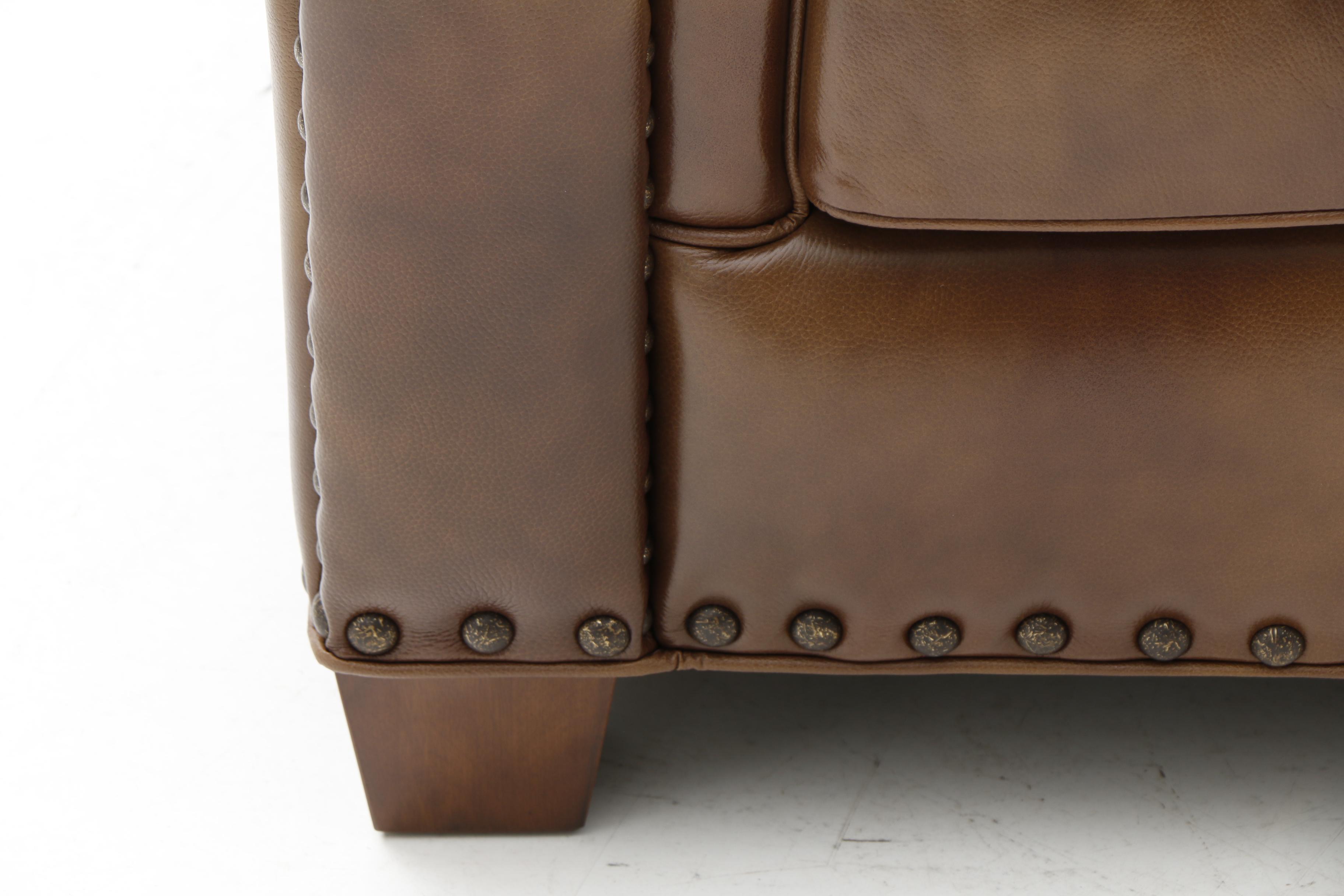 Contemporary Leather Sofa by Haining Nicelink Furnishings Co.