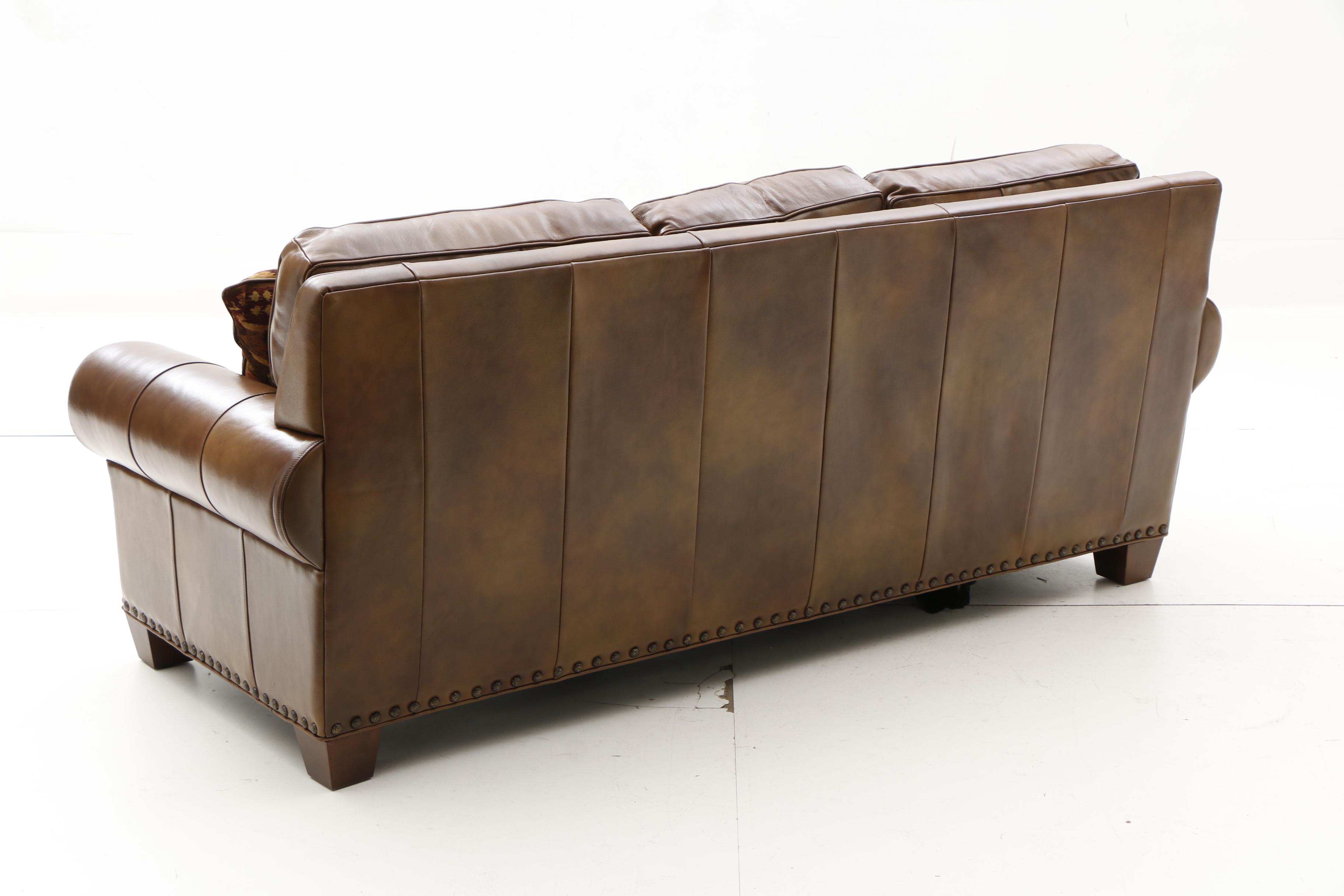 Contemporary Leather Sofa by Haining Nicelink Furnishings Co.