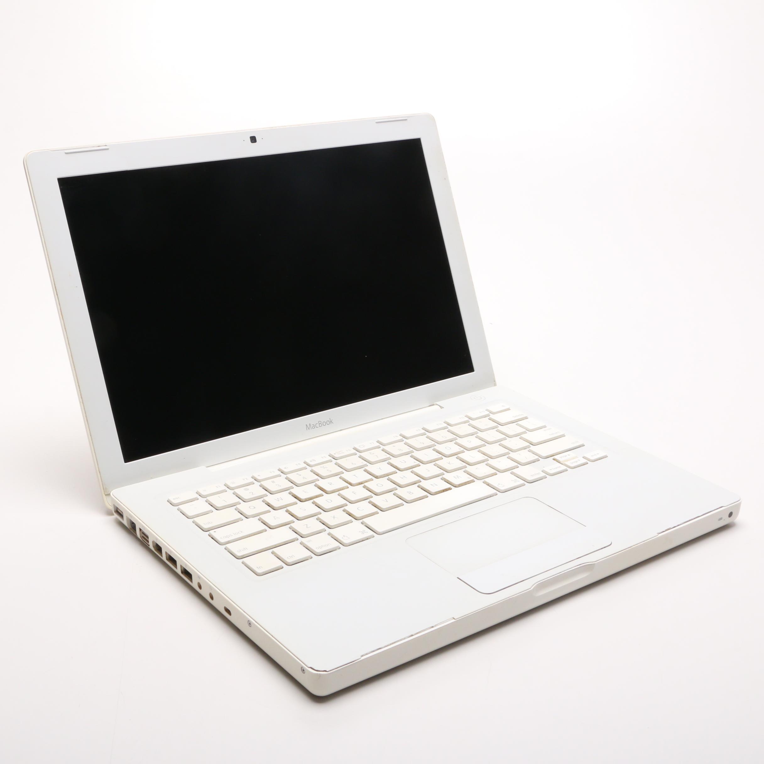13" MacBook Laptop in White