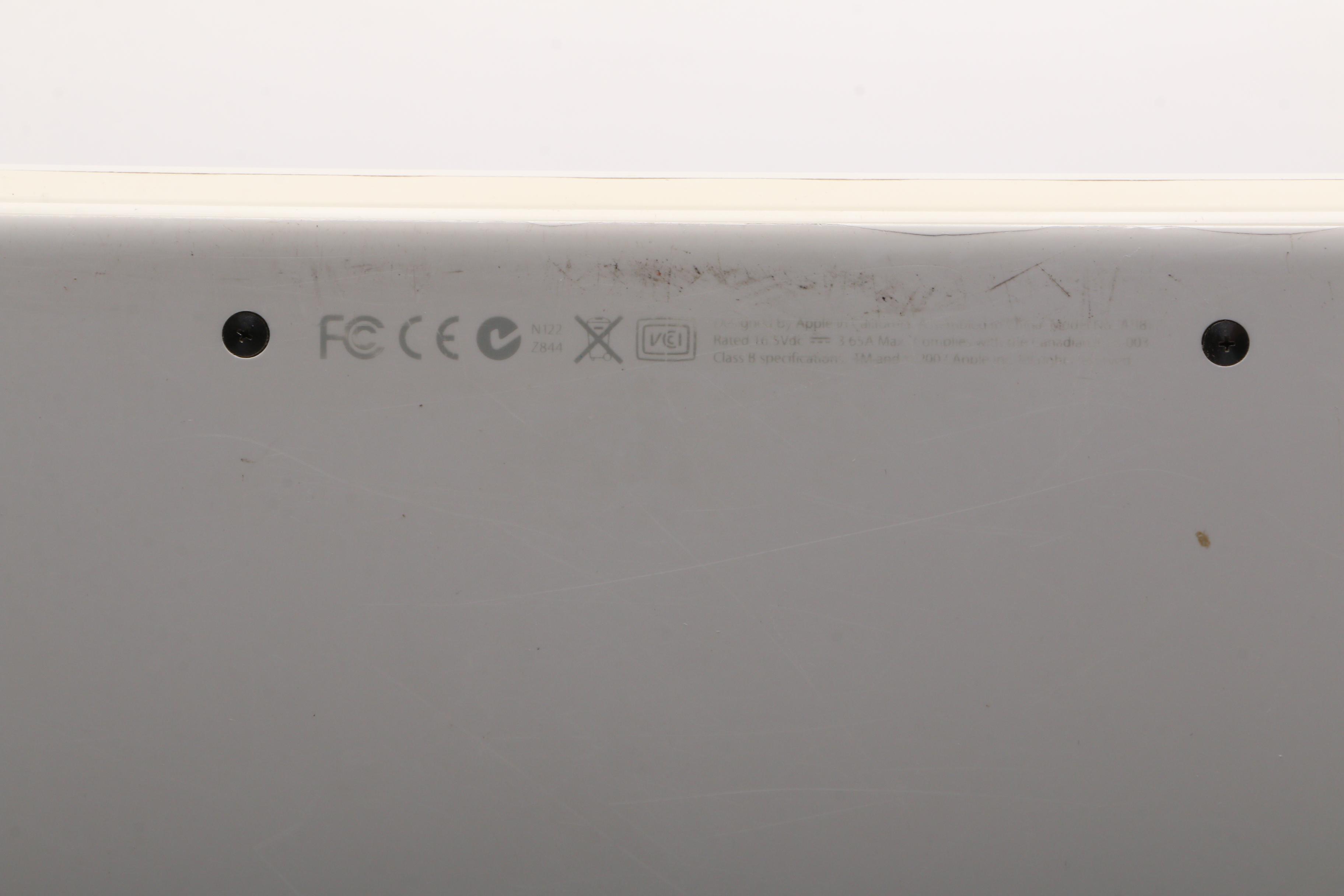 13" MacBook Laptop in White