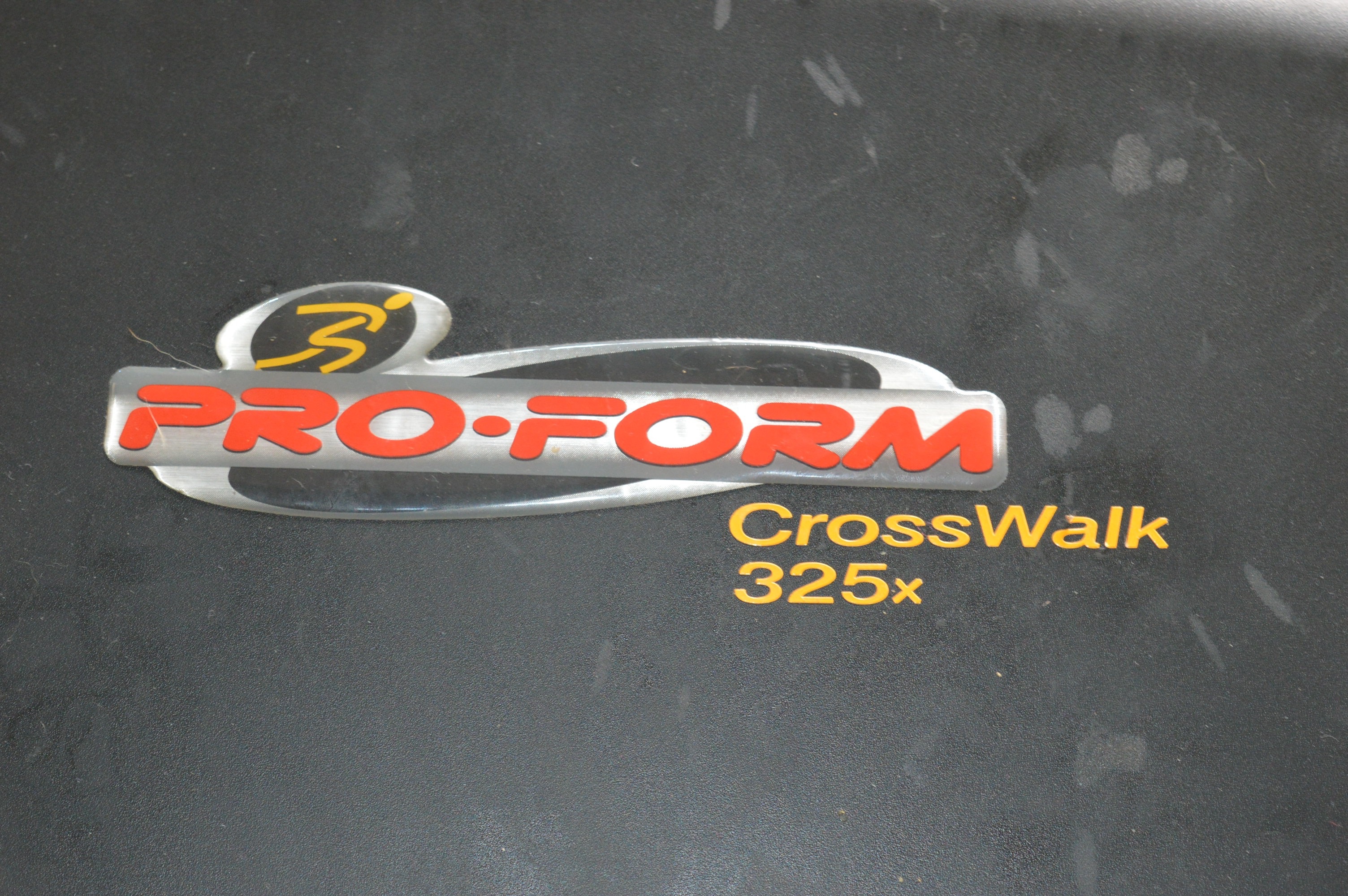 Pro-Form Crosswalk 325x Treadmill