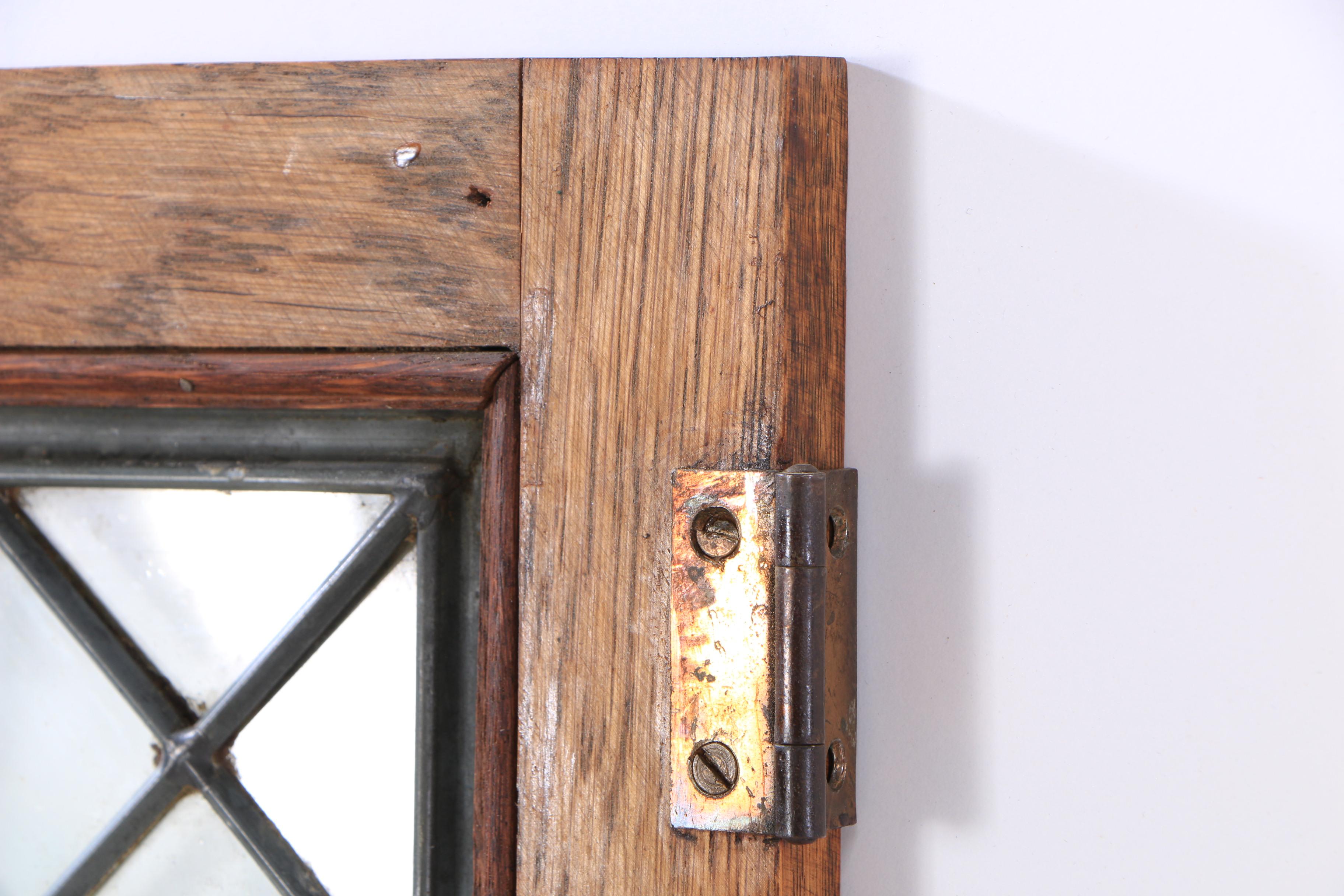 Tudor Style Leaded Glass Windows