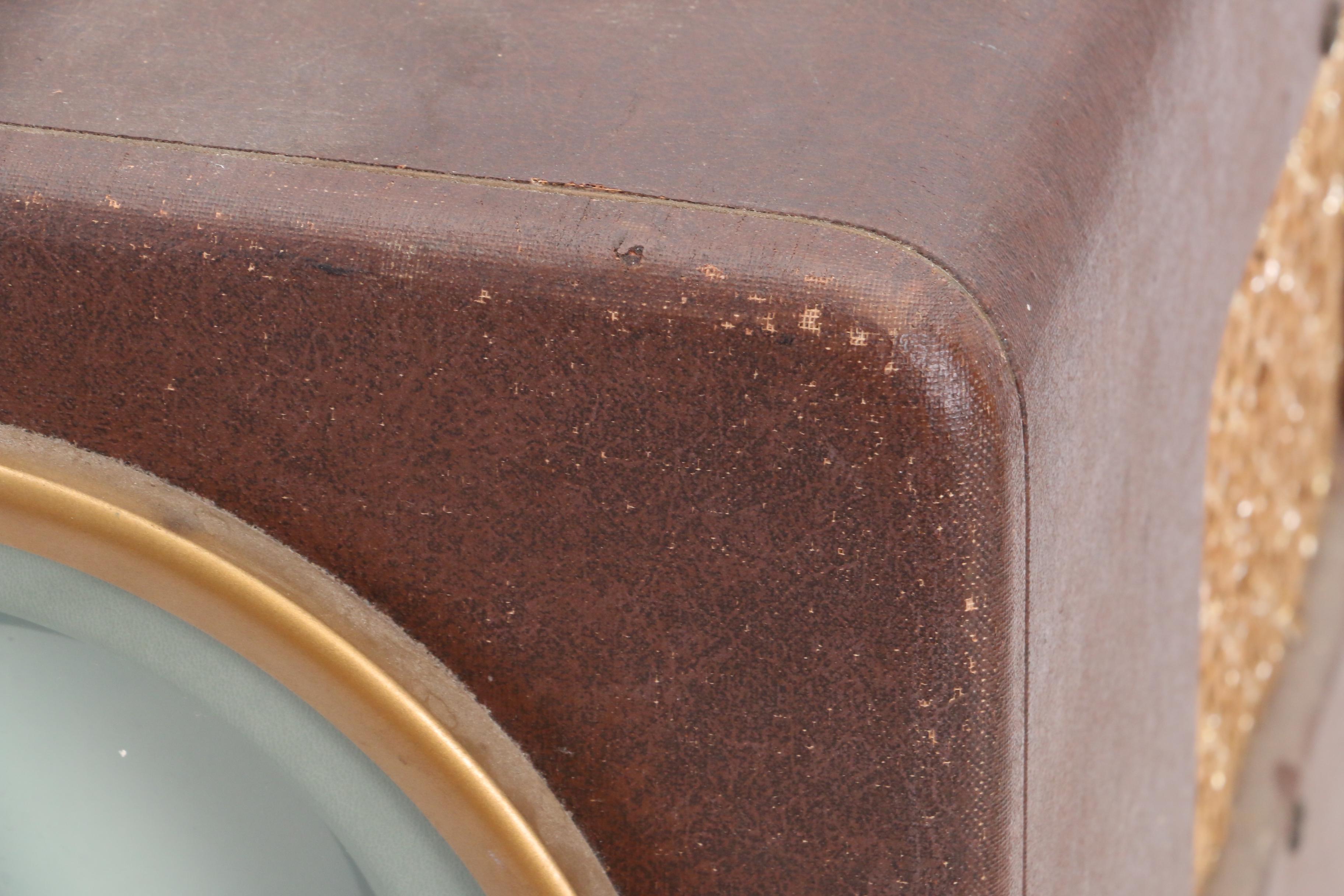 1950s Zenith Television with Bakelite Tuning Knobs