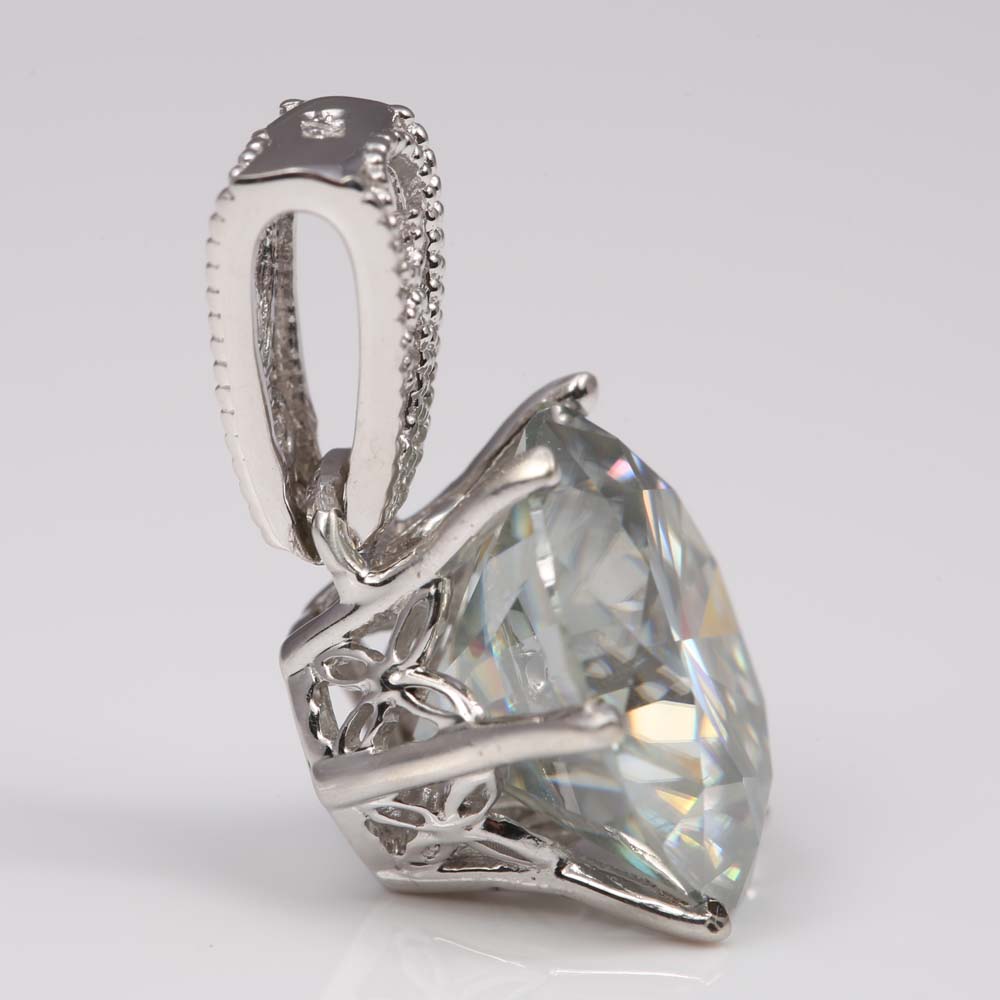Sterling Silver Moissanite Pendant