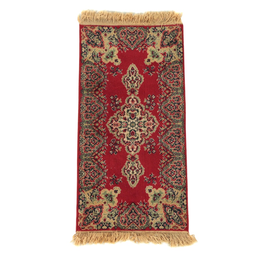 Power-Loomed Persian-Style Accent Rug