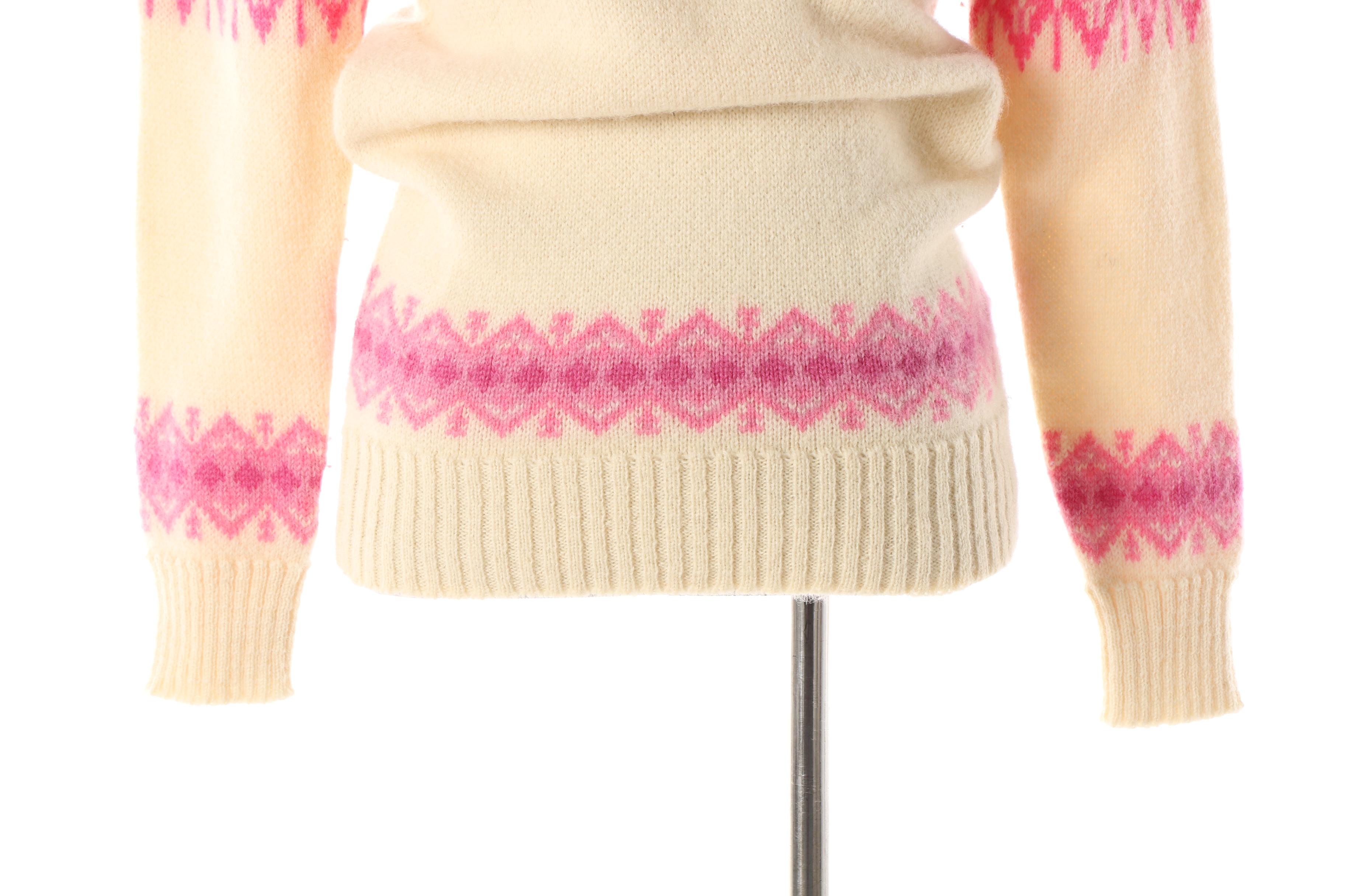 Women's Vintage Original Iceland by Jersey Modeller of Sweden Lambswool Sweater