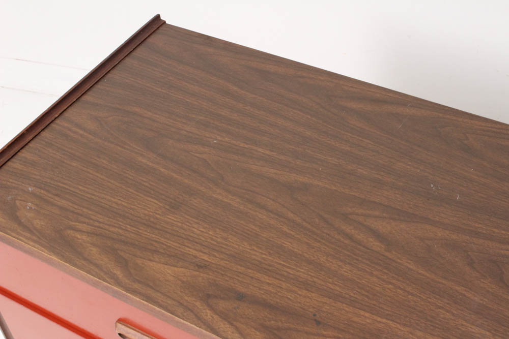 Modern Style Walnut Veneer Desk with Red Drawers
