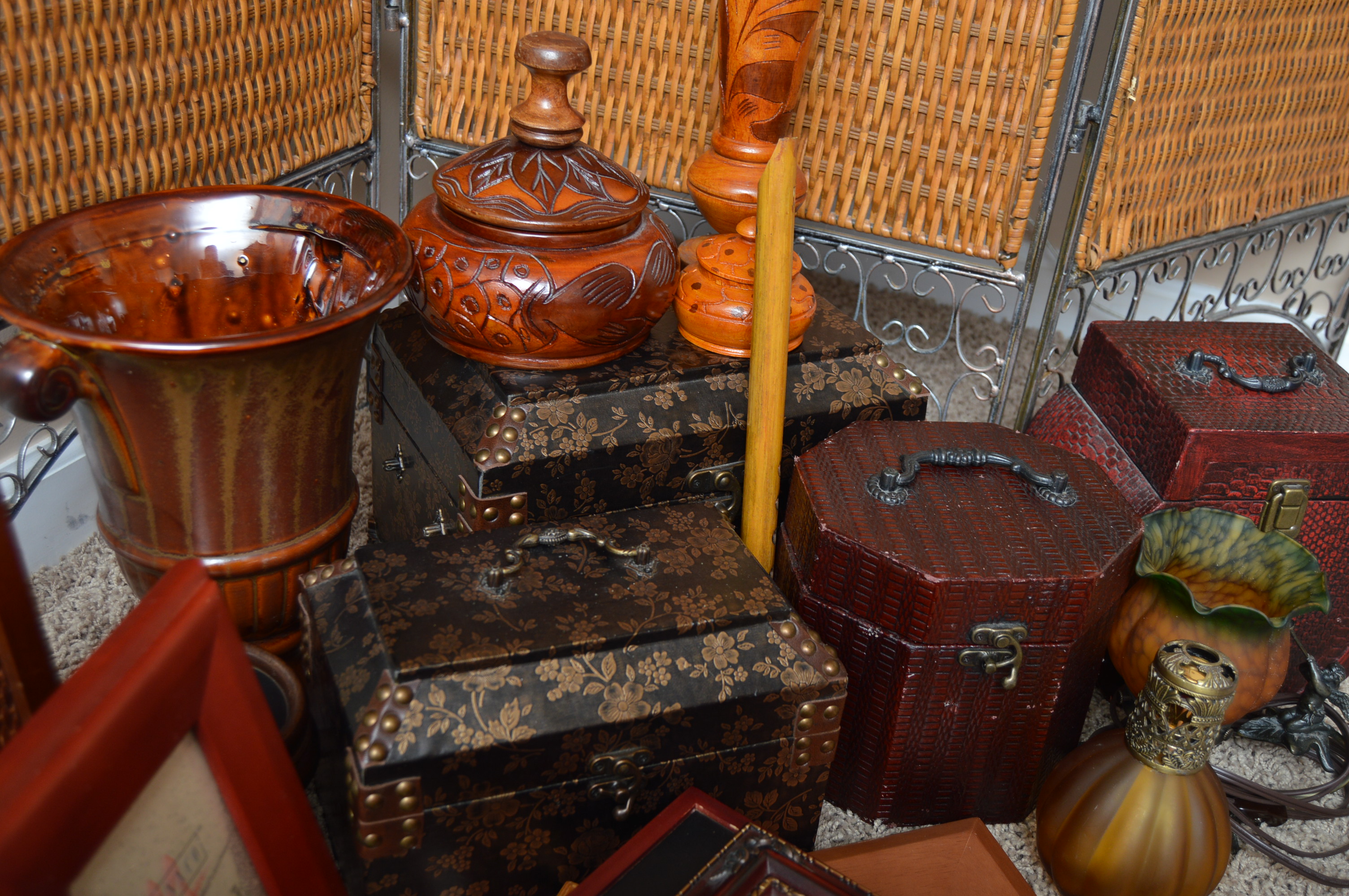 Wicker Trifold Screen and Decor