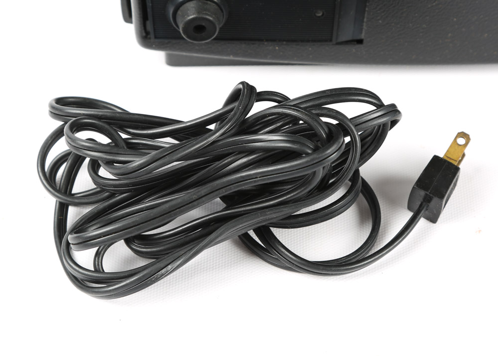 Vintage Kodak Carousel 600 Slide Projector and Accessories