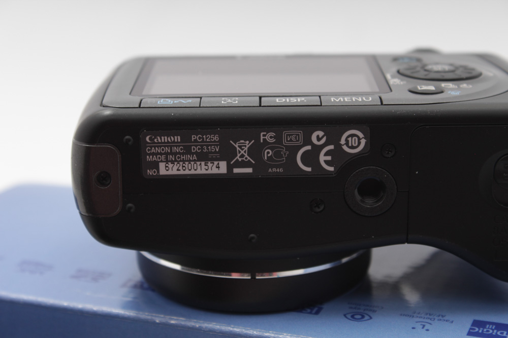 PowerShot SX100 IS Digital Camera by Canon