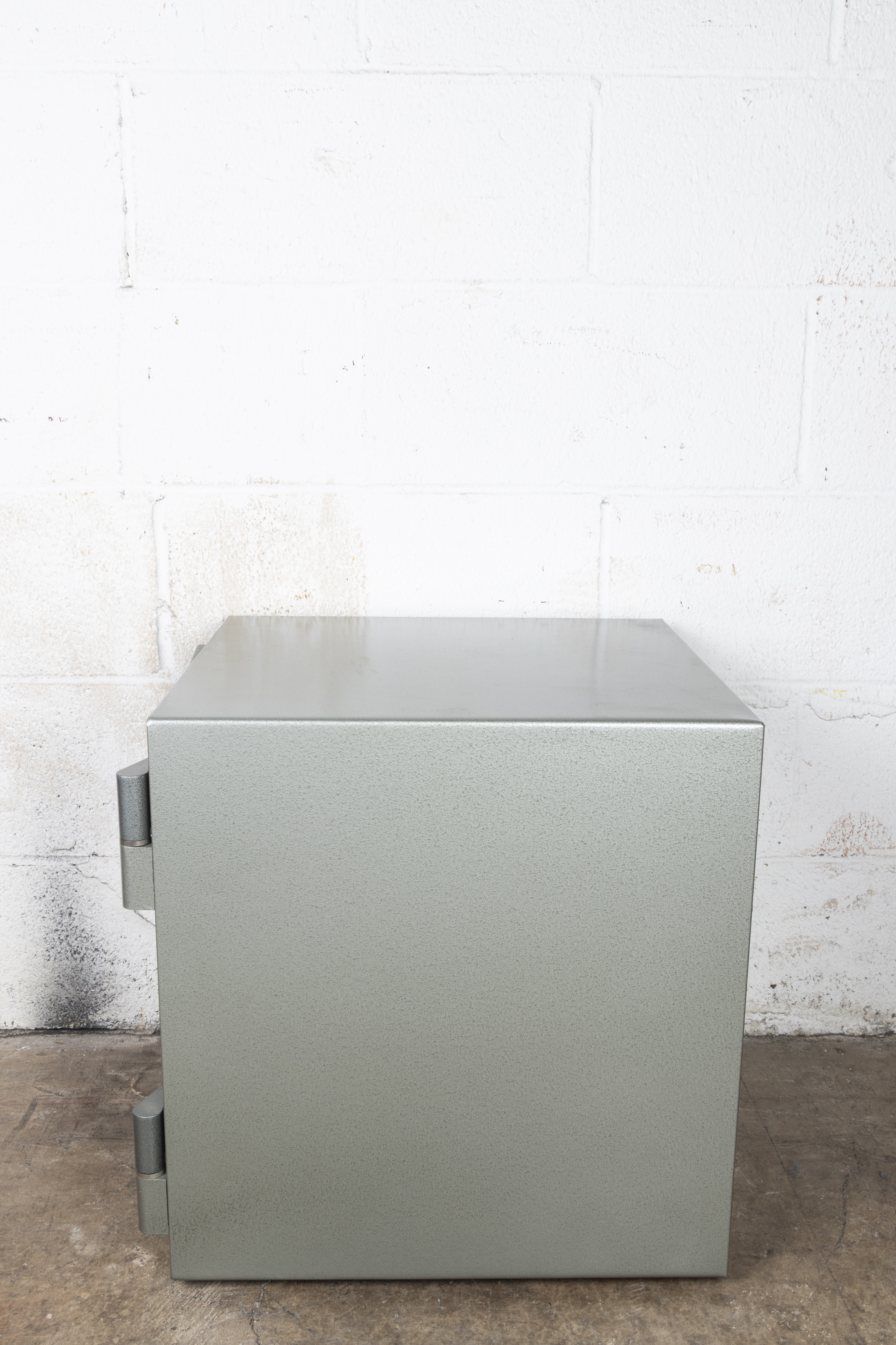 Brinks Model 5111 Metal Safe