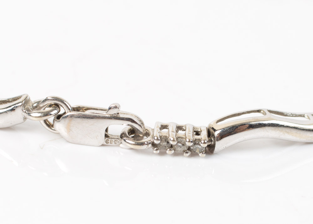 14K White Gold Diamond Bracelet