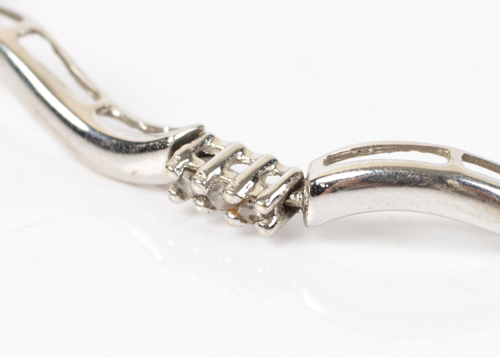 14K White Gold Diamond Bracelet