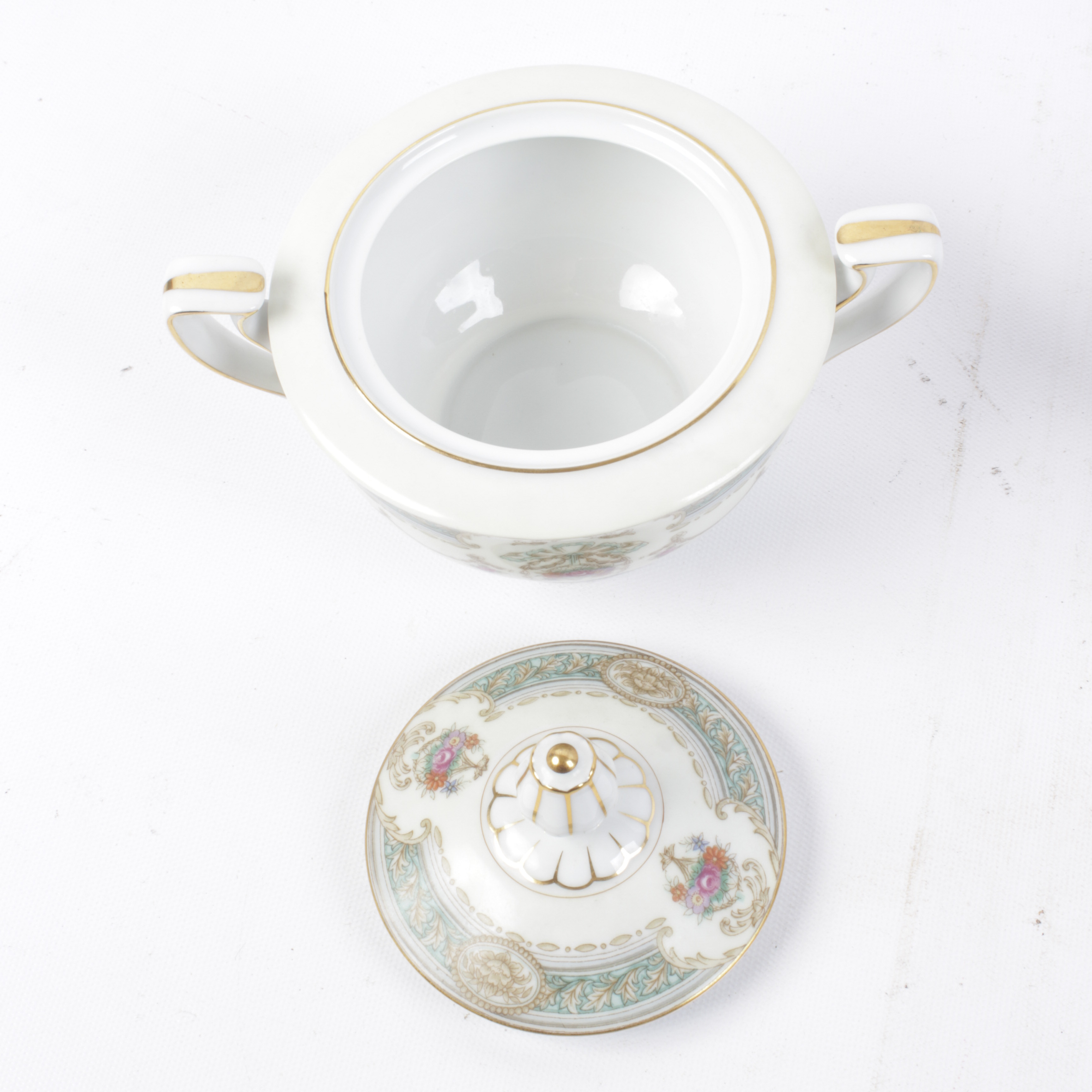 Kings Court China "Margo" Porcelain Dinner Service