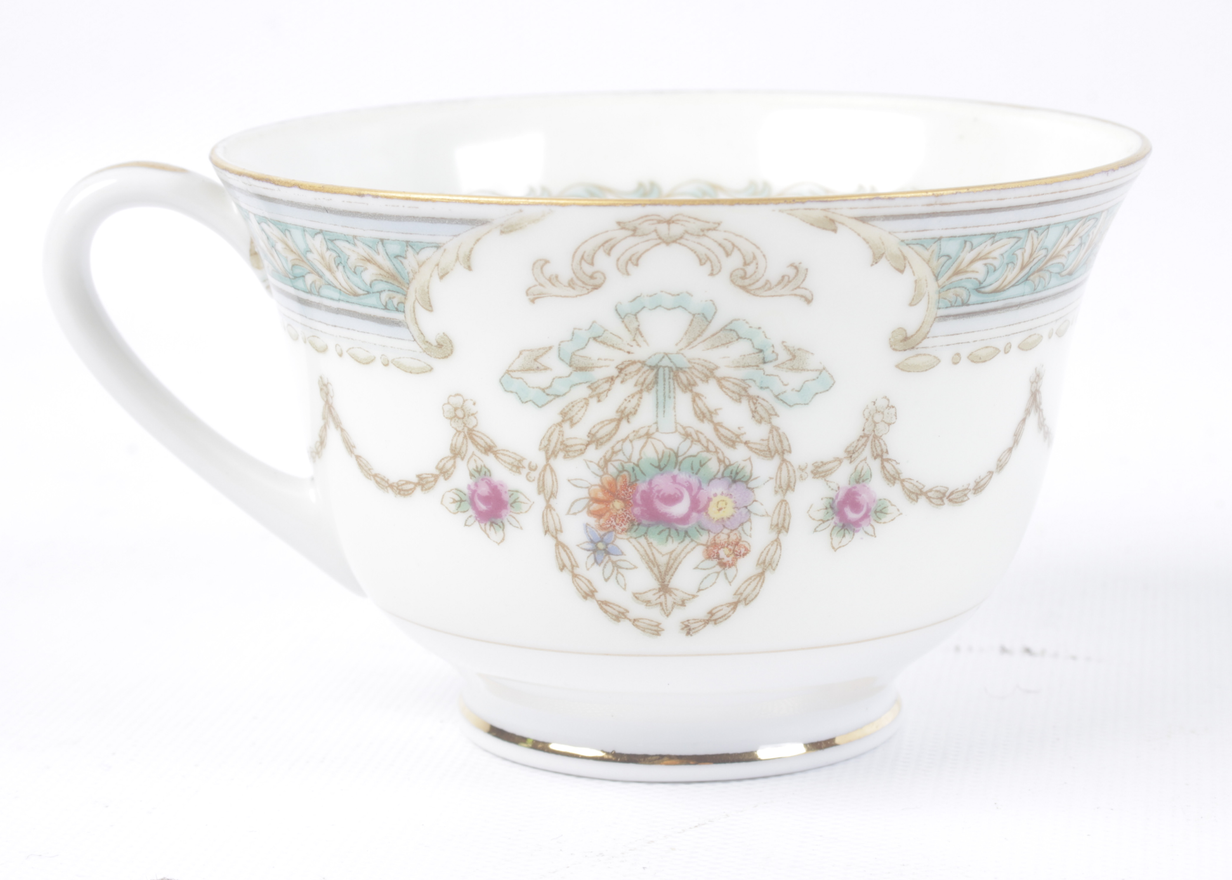 Kings Court China "Margo" Porcelain Dinner Service