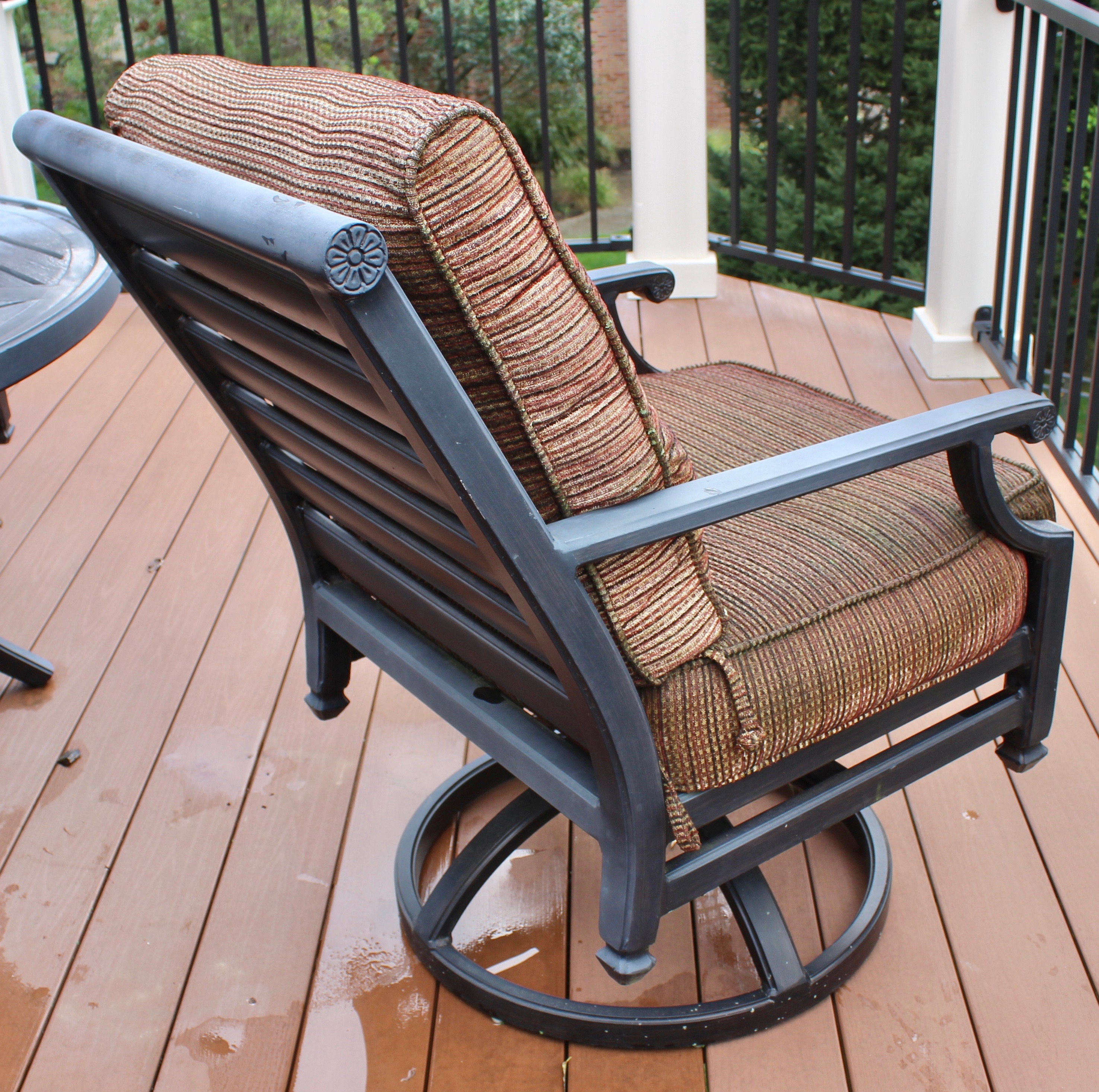 Contemporary Outdoor Patio Dining Set