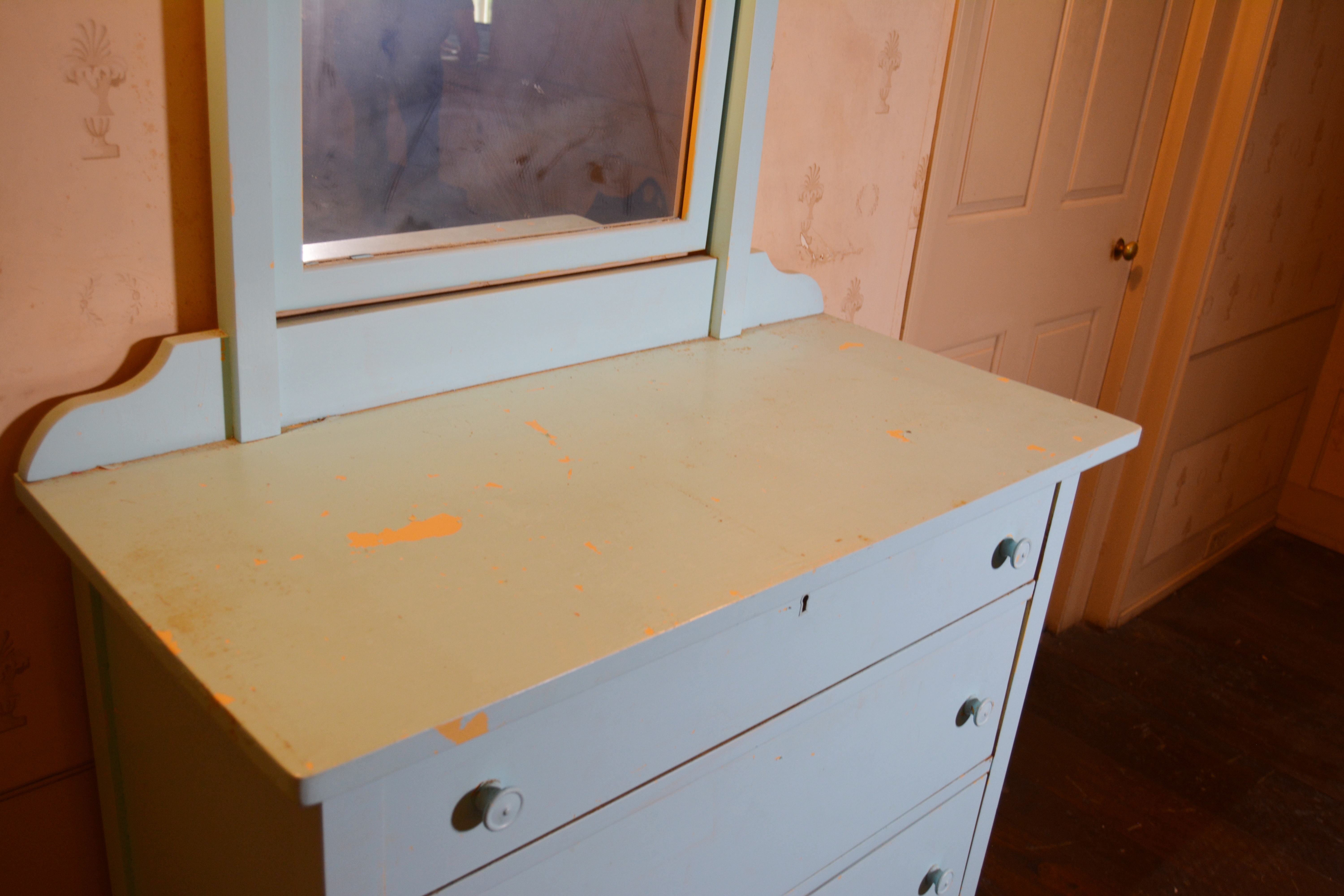 Painted Wooden Chest of Drawers and Mirror, Early 20th Century