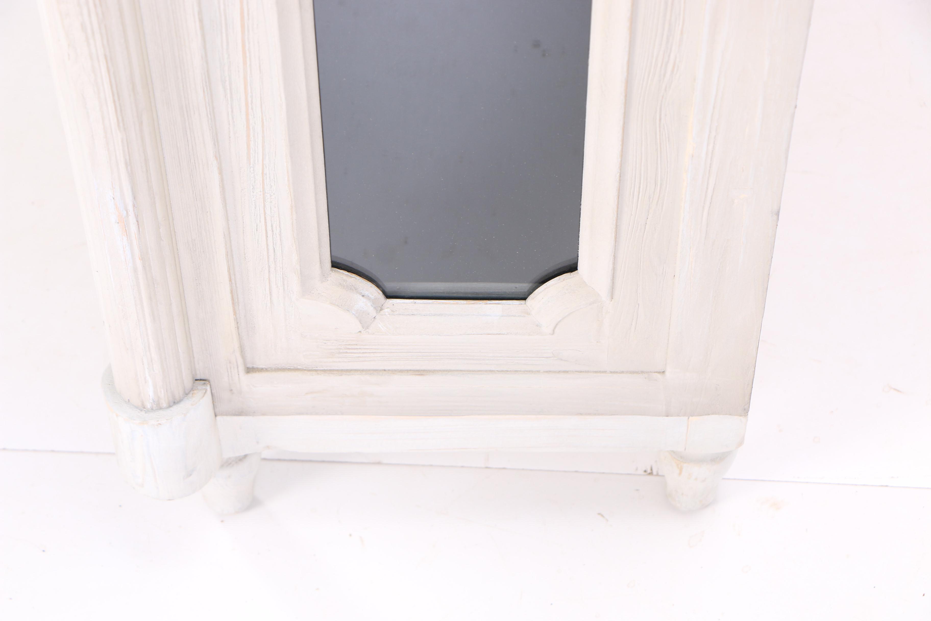 "Chantilly" Cabinet in French White