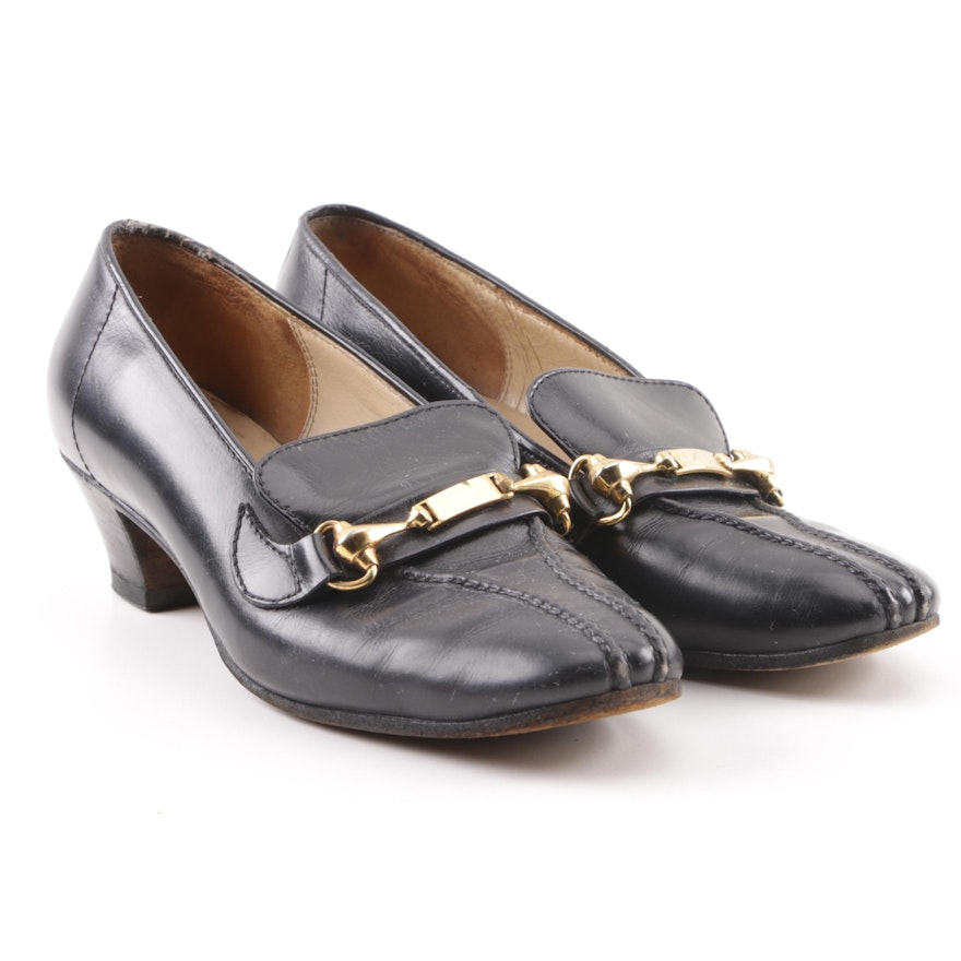 Circa 1960s Vintage Gucci Black Leather Horsebit Low Heel Pumps
