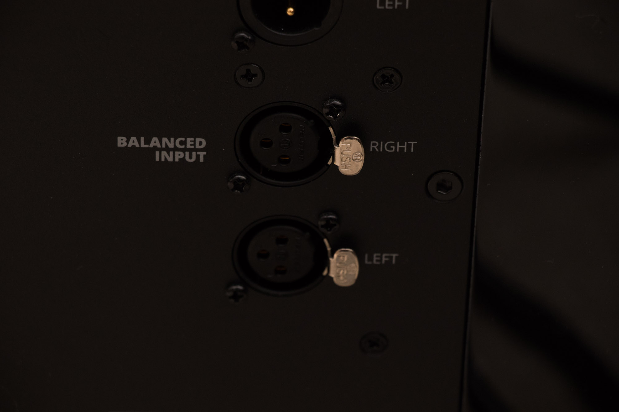 SVSound SB-4000 Subwoofer